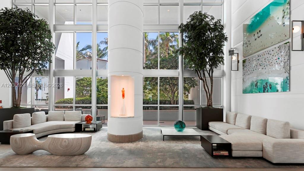 THE RESIDENCES AT THE BAT - Residential Lease