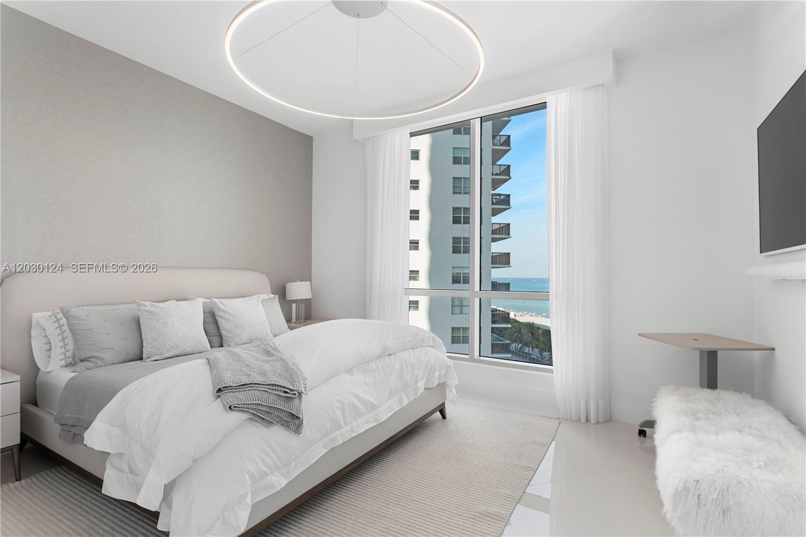 THE RESIDENCES AT THE BAT - Residential Lease