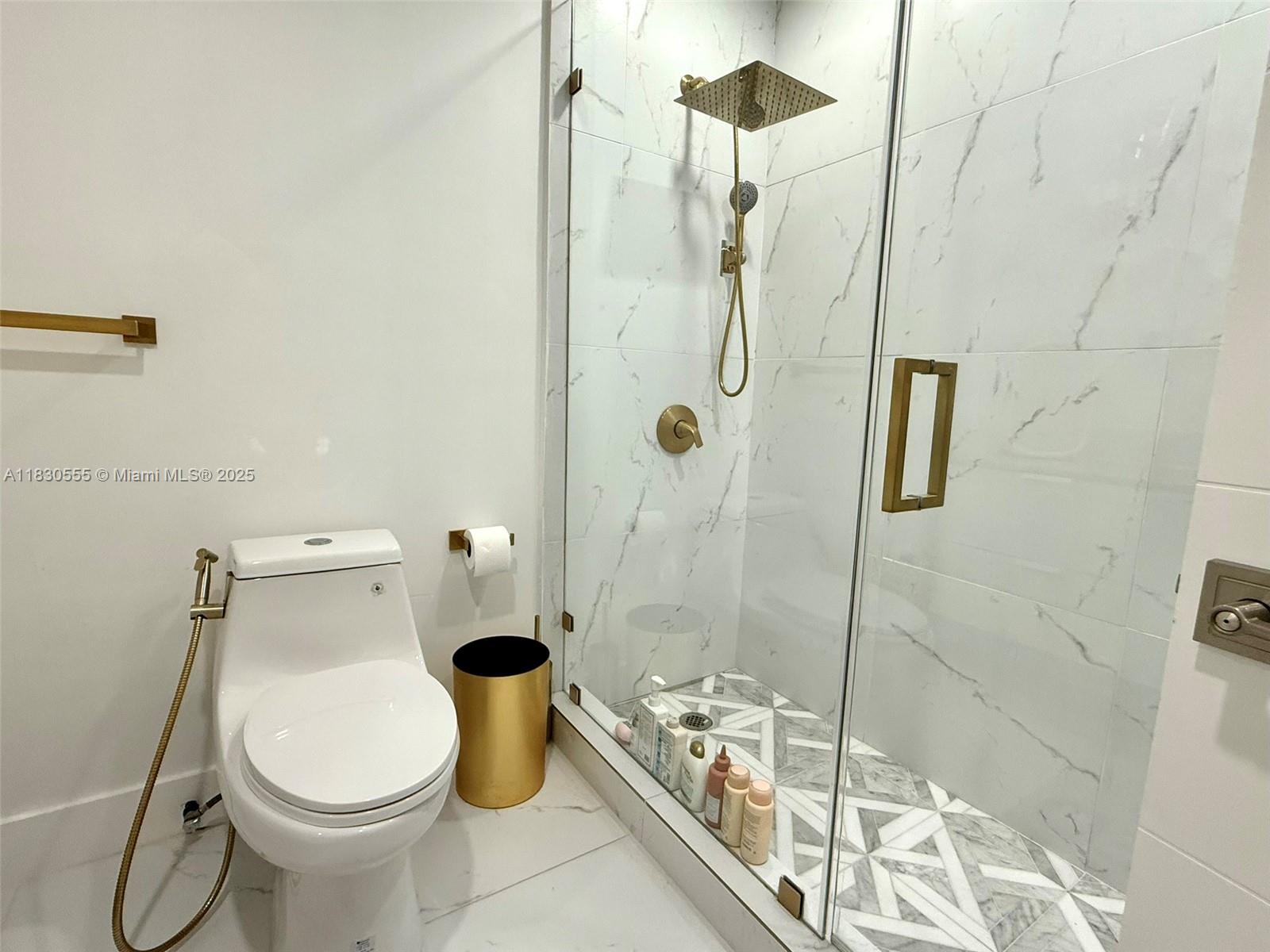 DORAL ISLES ANTIGUA - Residential Lease