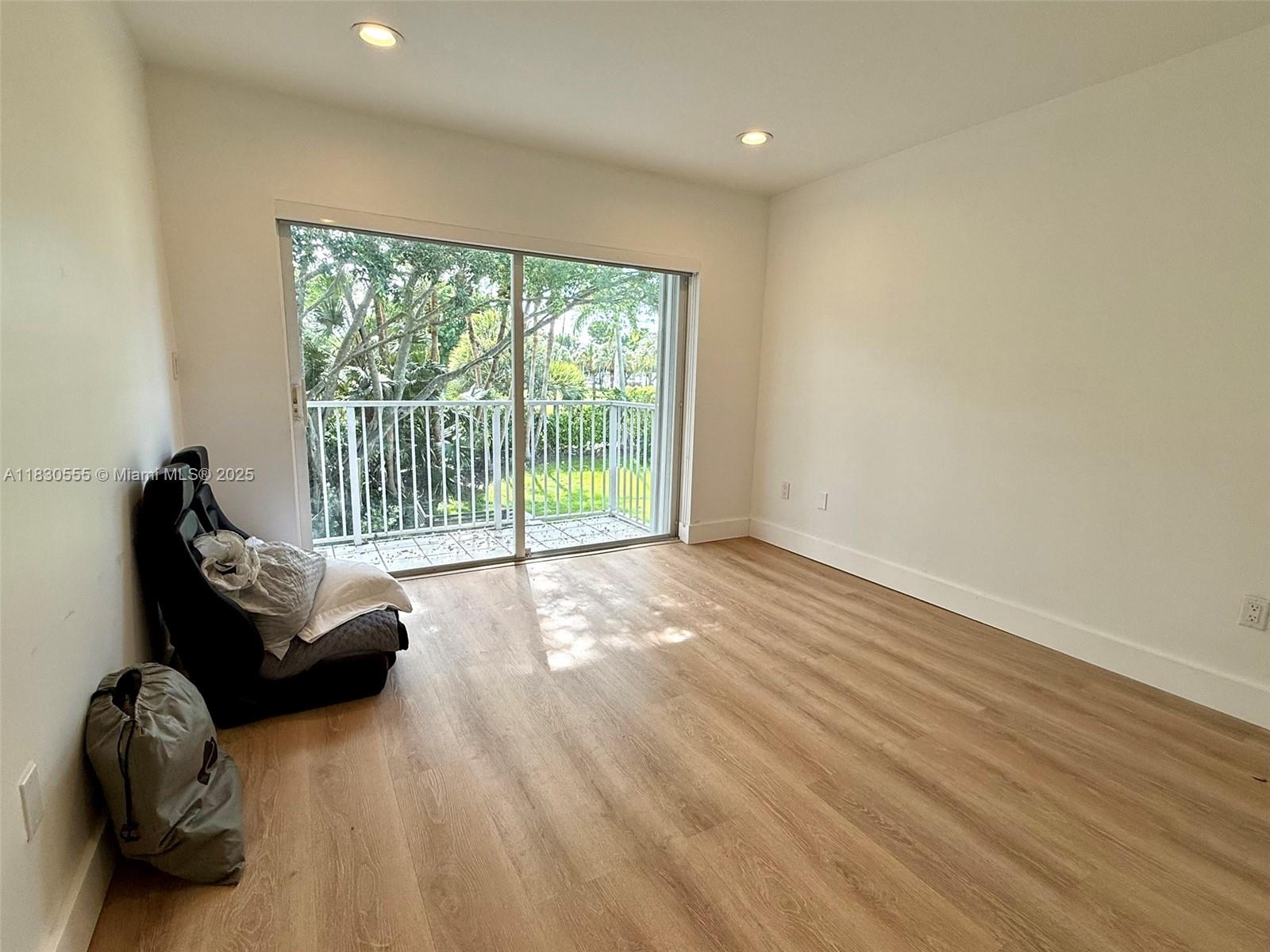 DORAL ISLES ANTIGUA - Residential Lease