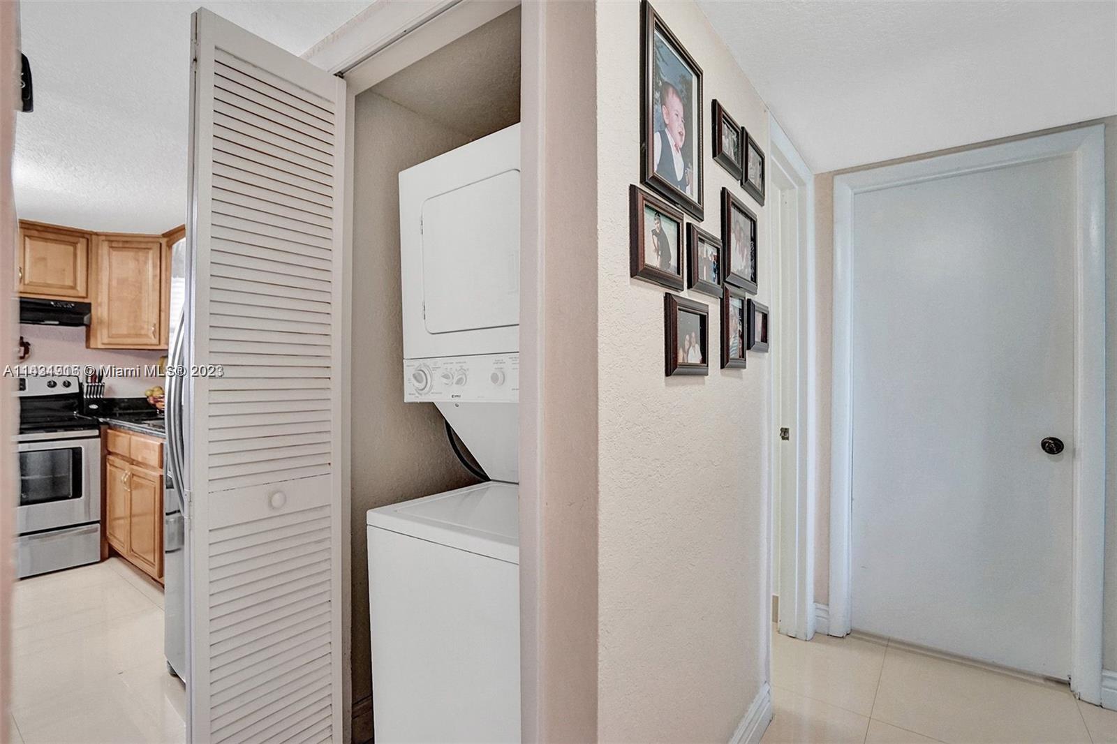 Parkwood Condominium - Residential