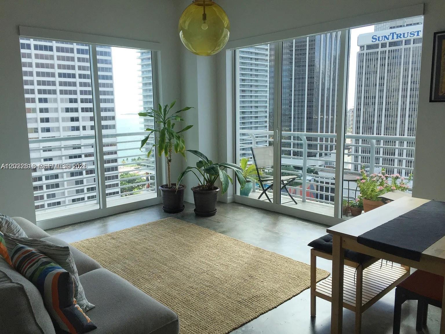 THE LOFT DOWNTOWN II COND - Residential