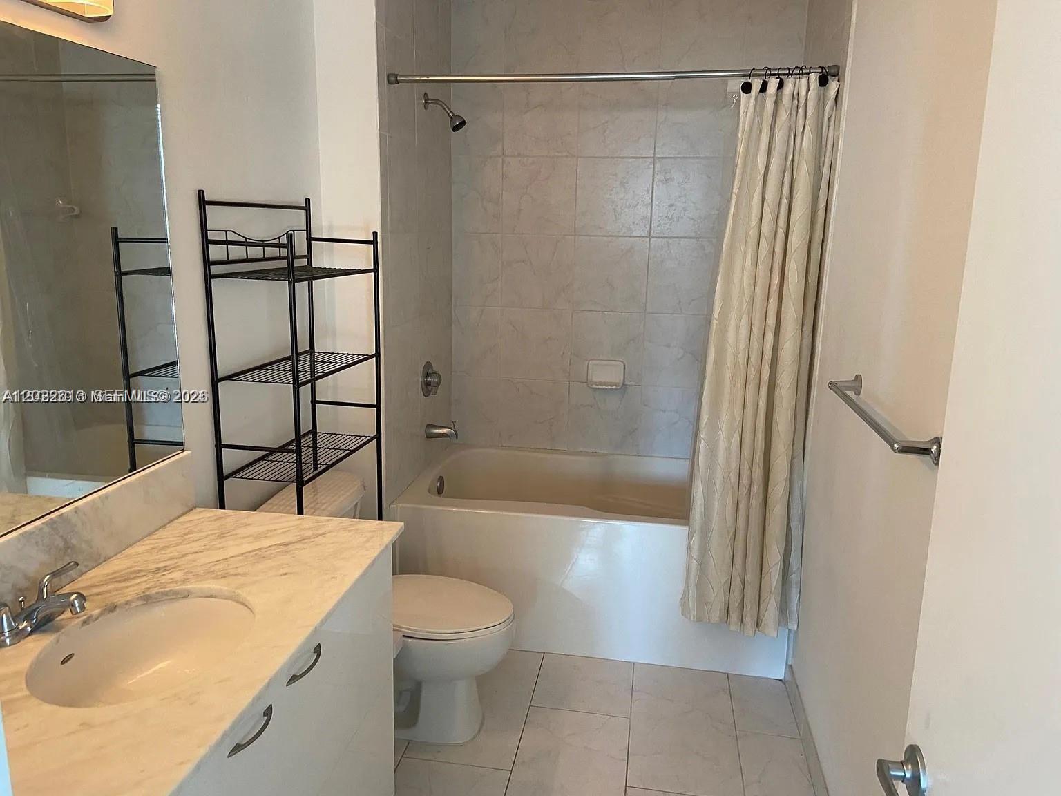THE LOFT DOWNTOWN II COND - Residential