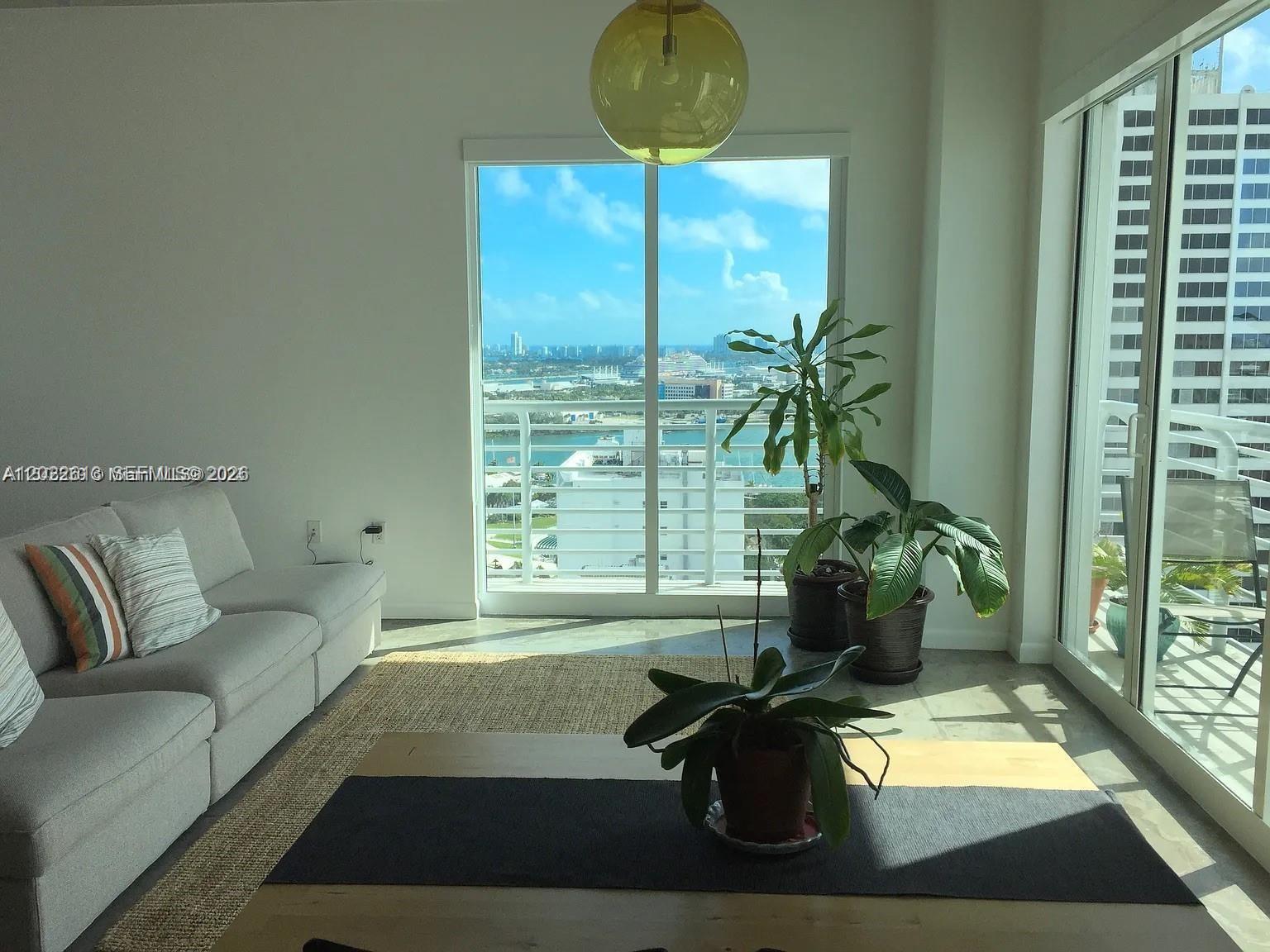 THE LOFT DOWNTOWN II COND - Residential