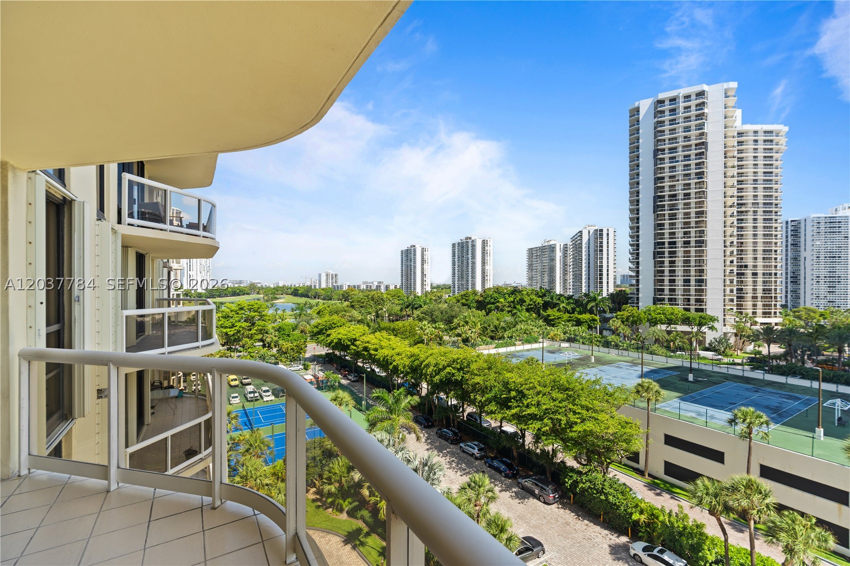 TERRACES NORTH TURNBERRY - Residential