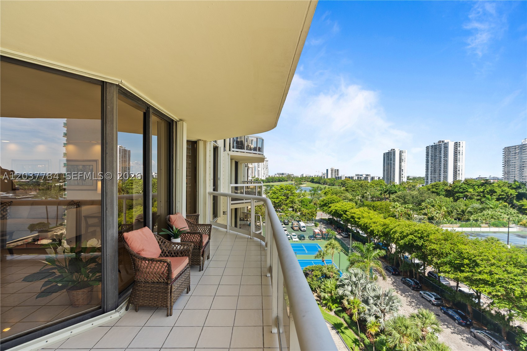 TERRACES NORTH TURNBERRY - Residential