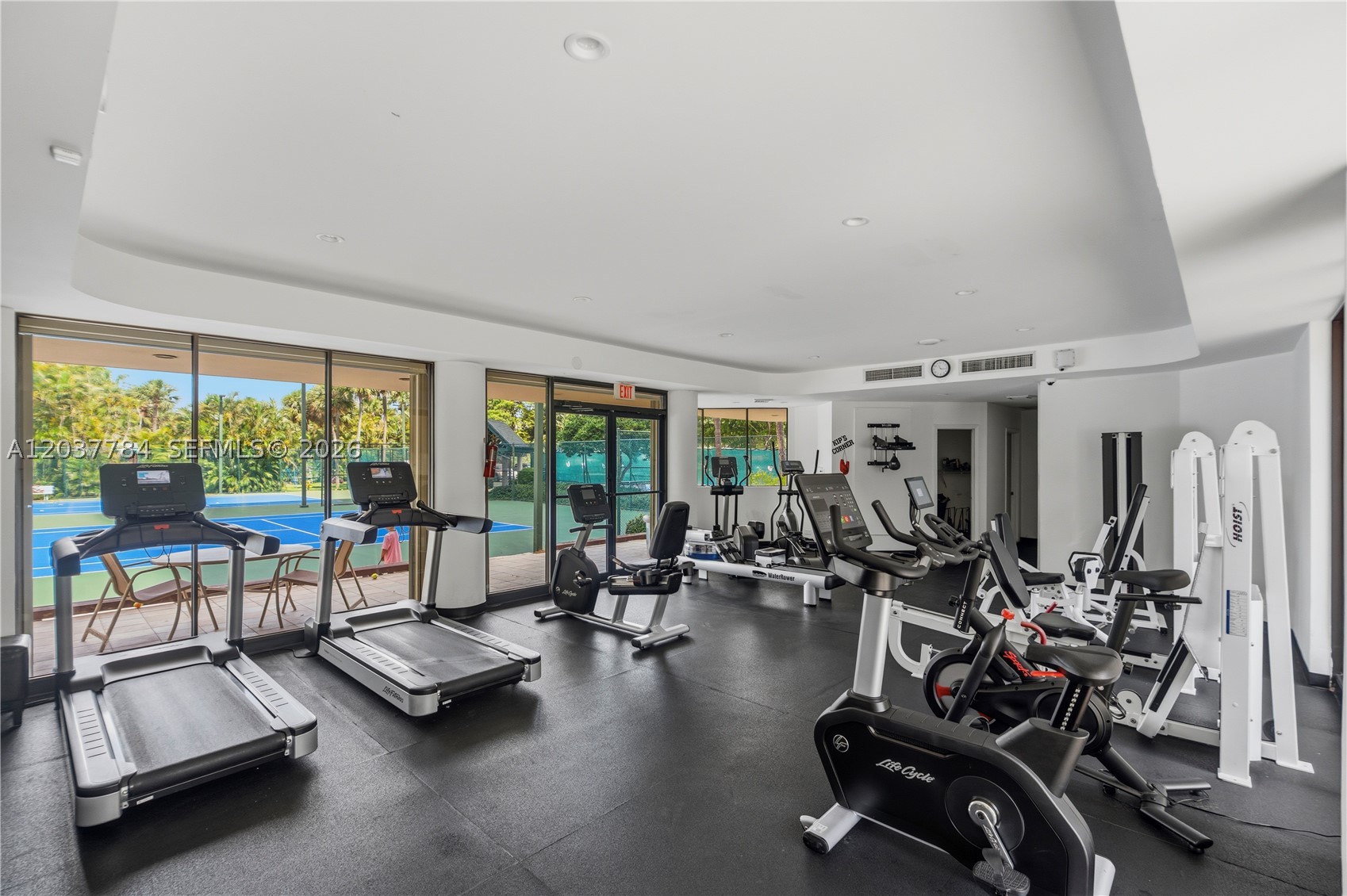 TERRACES NORTH TURNBERRY - Residential
