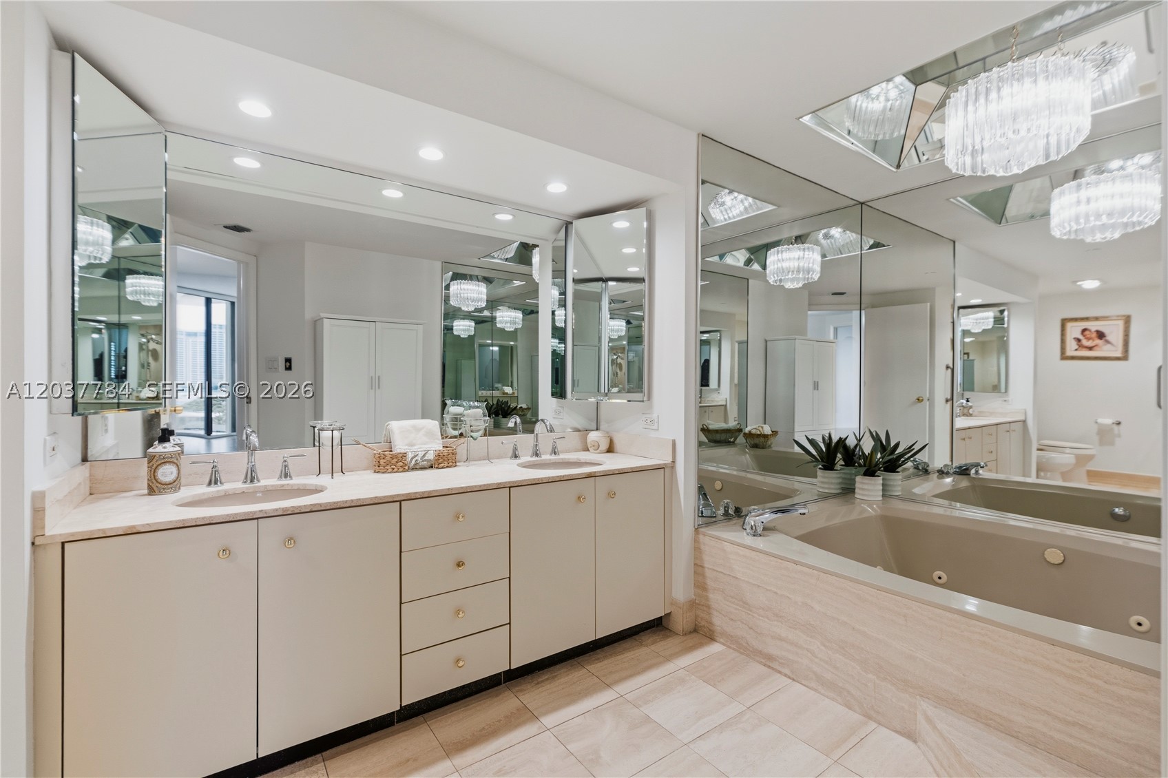 TERRACES NORTH TURNBERRY - Residential