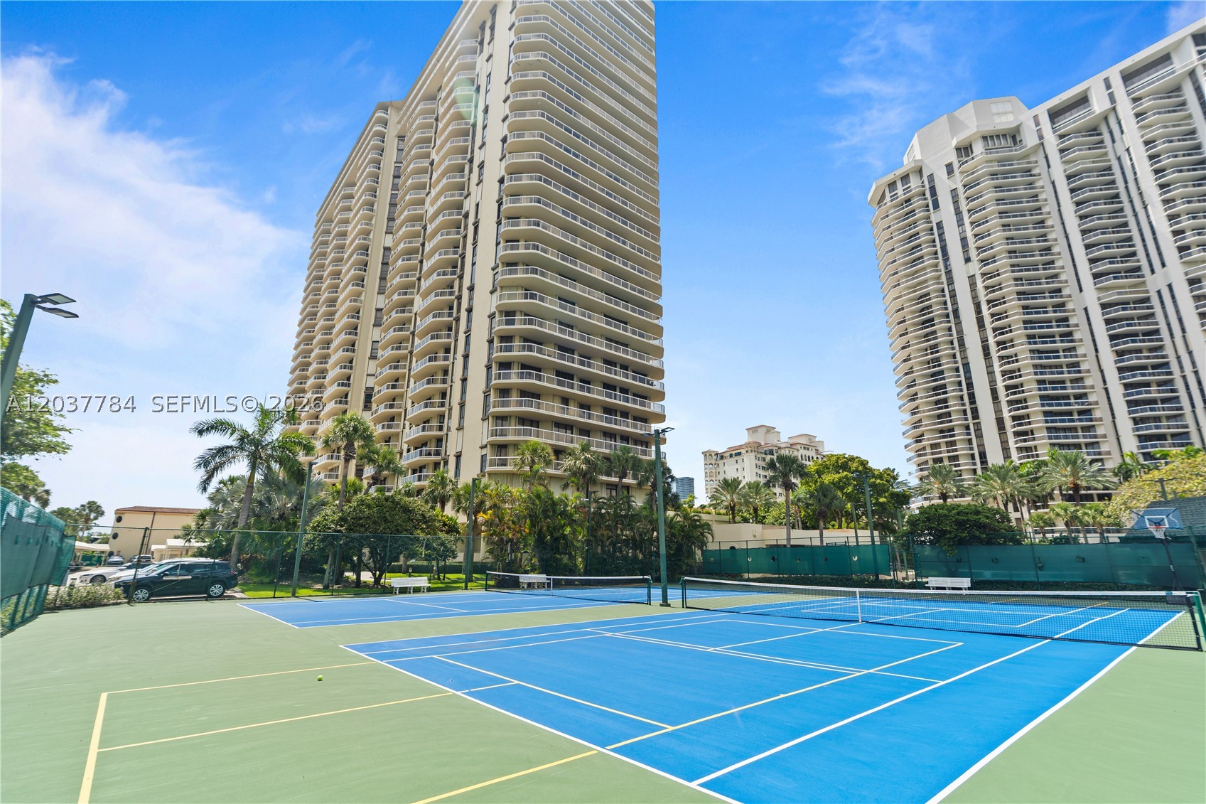 TERRACES NORTH TURNBERRY - Residential