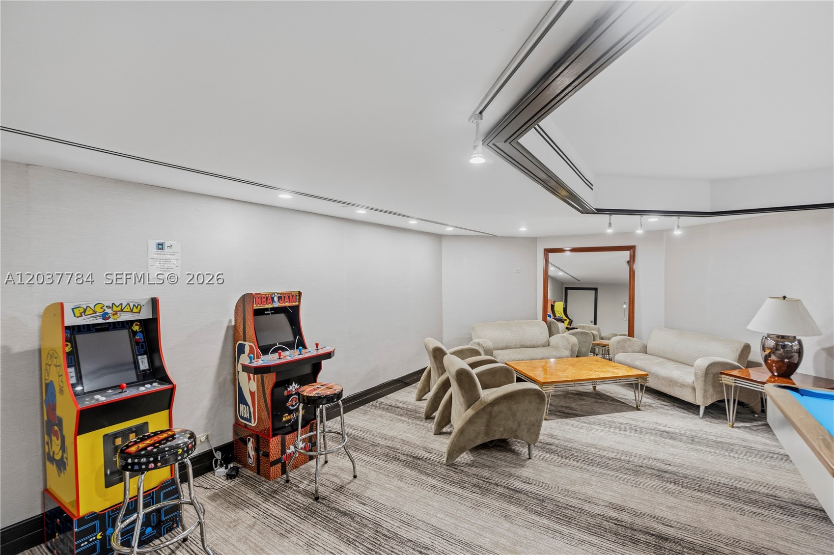 TERRACES NORTH TURNBERRY - Residential
