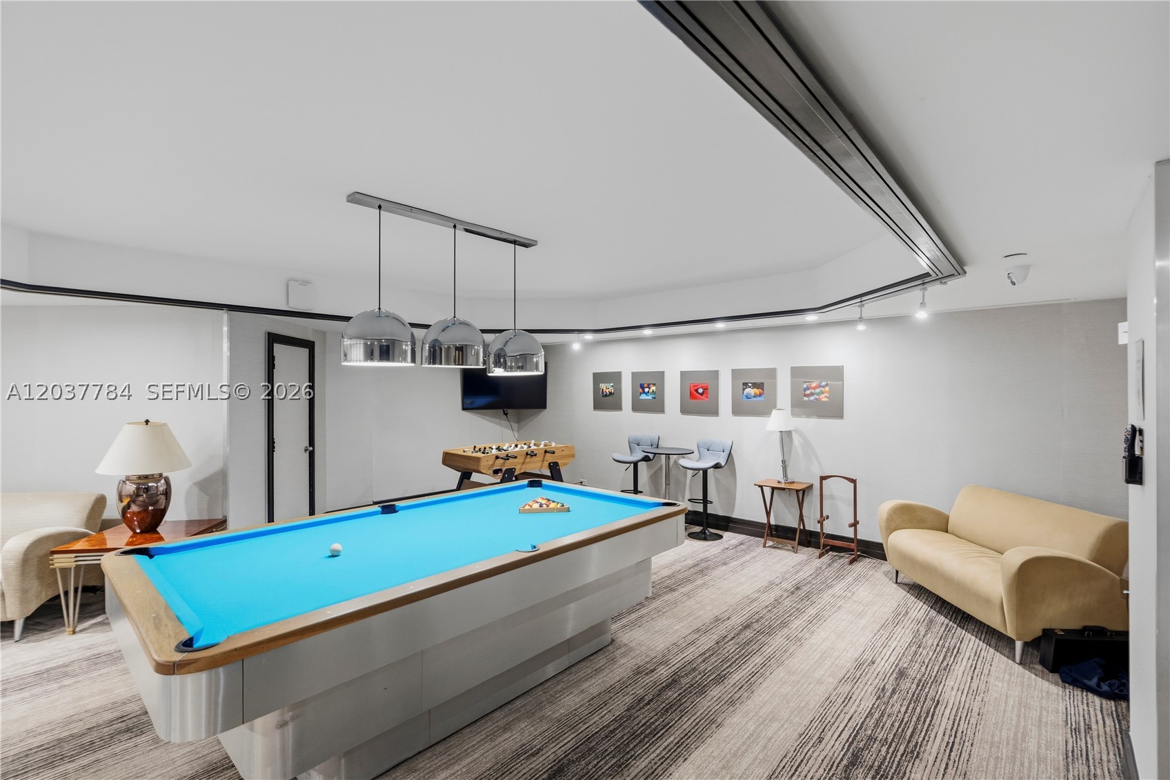 TERRACES NORTH TURNBERRY - Residential