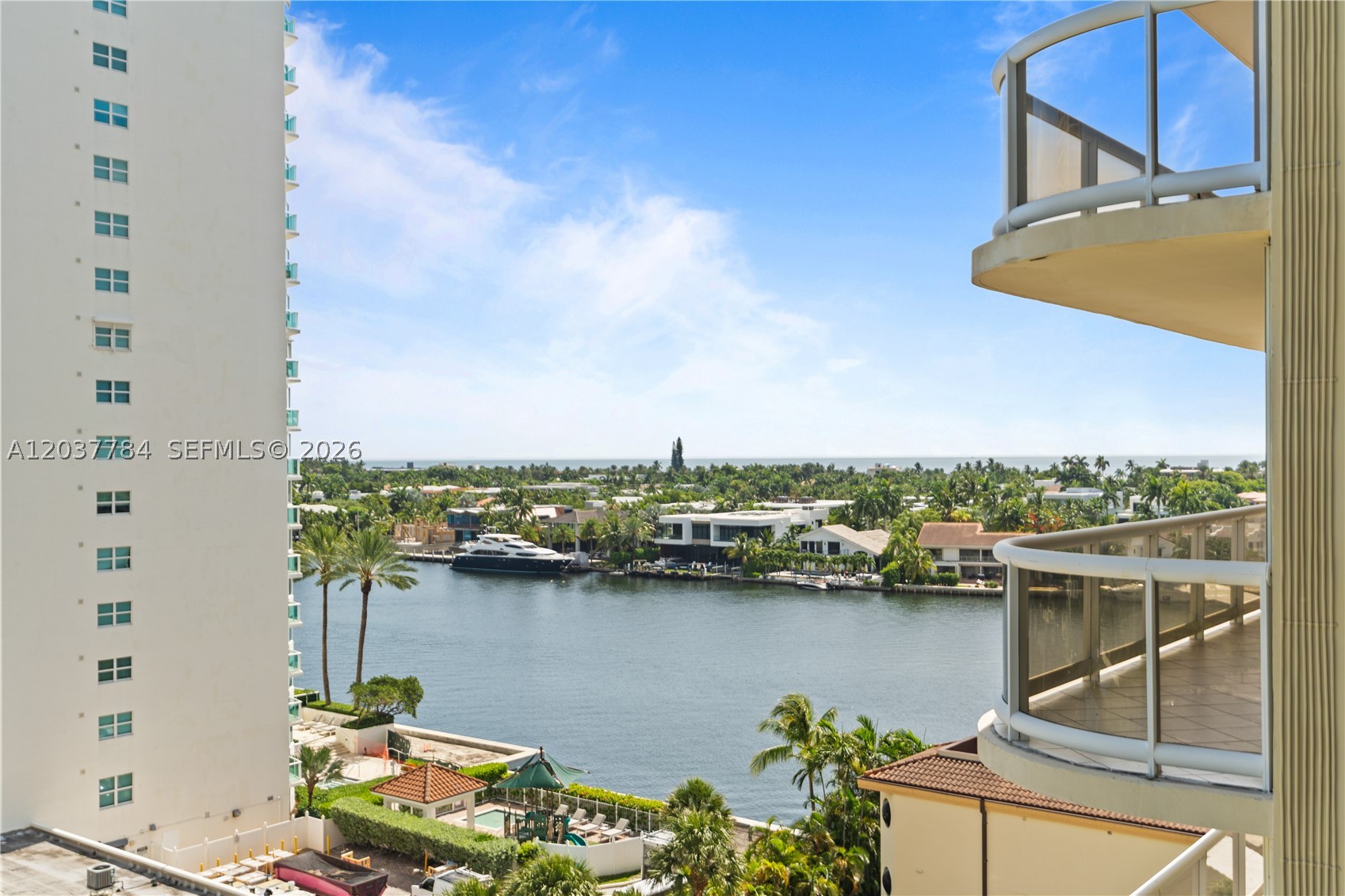 TERRACES NORTH TURNBERRY - Residential