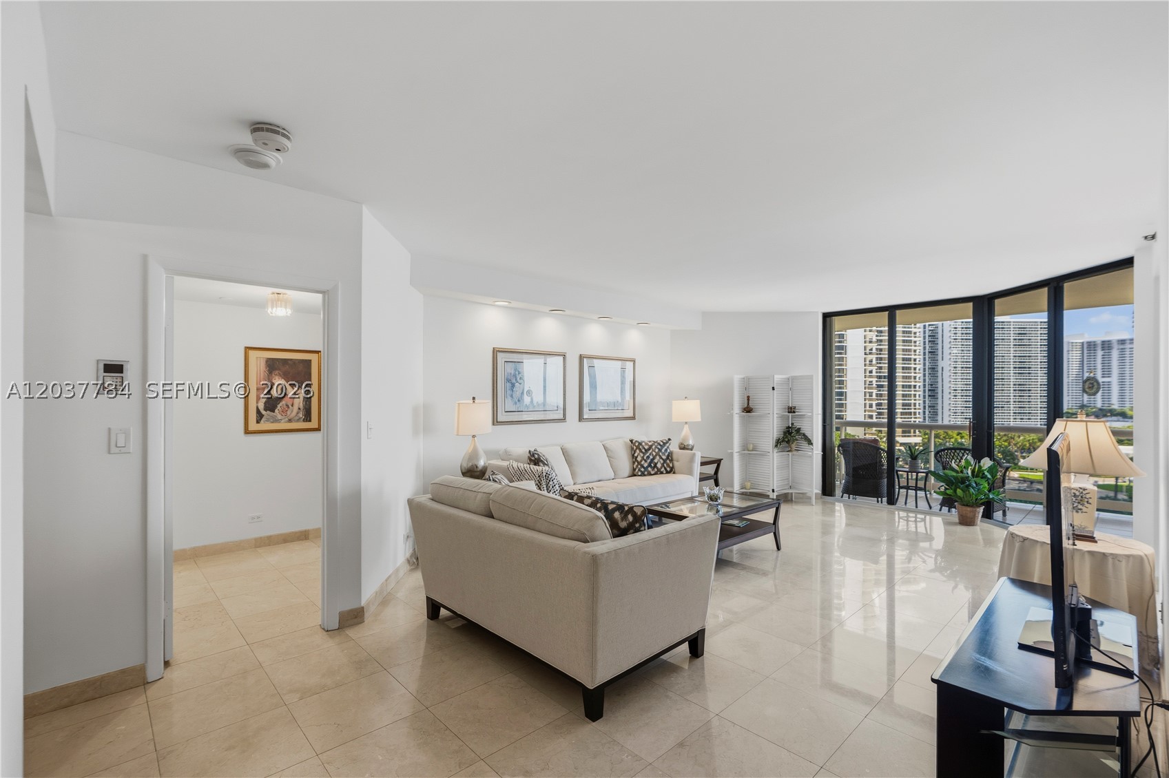 TERRACES NORTH TURNBERRY - Residential