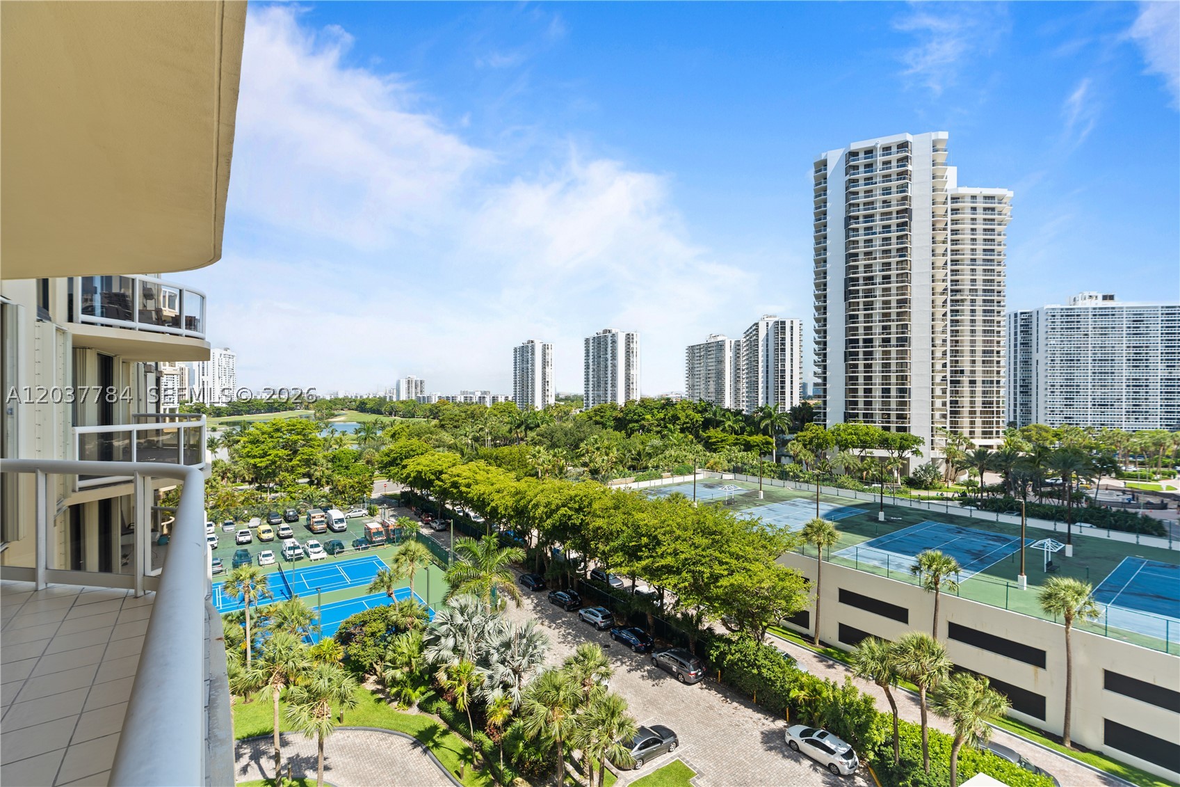 TERRACES NORTH TURNBERRY - Residential