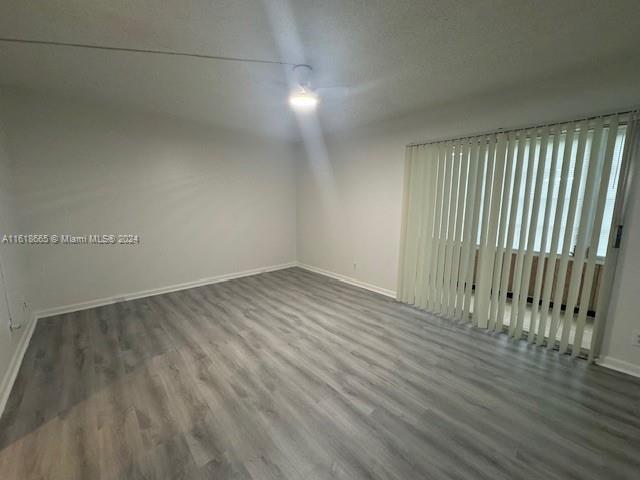 KINGSLEY AT CENTURY VILLA - Residential Lease