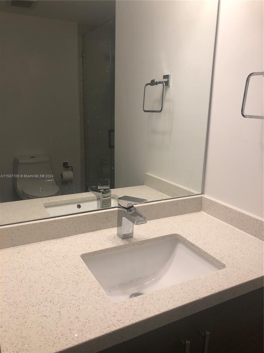 THE MARK ON BRICKELL COND - Residential Lease