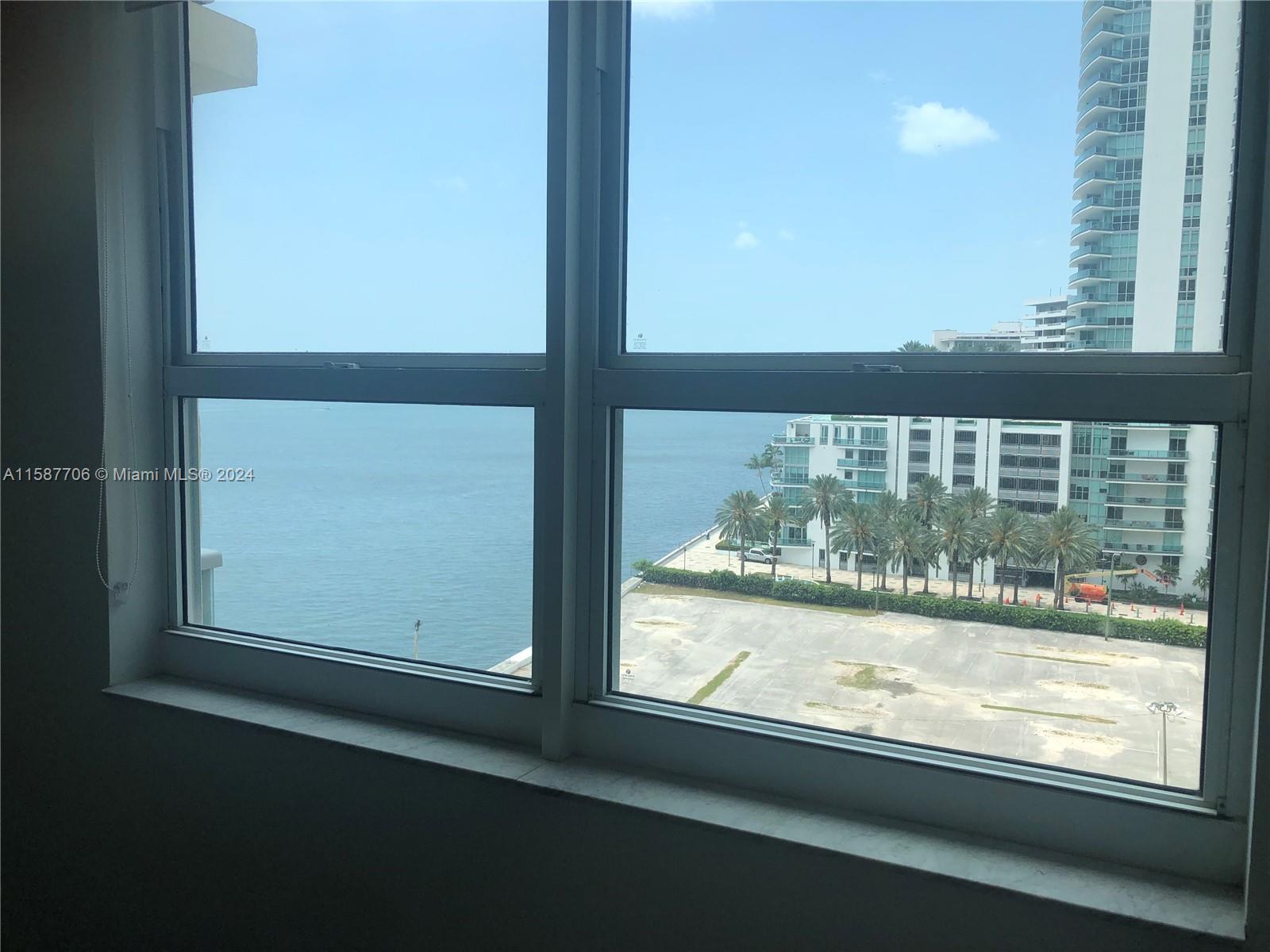 THE MARK ON BRICKELL COND - Residential Lease