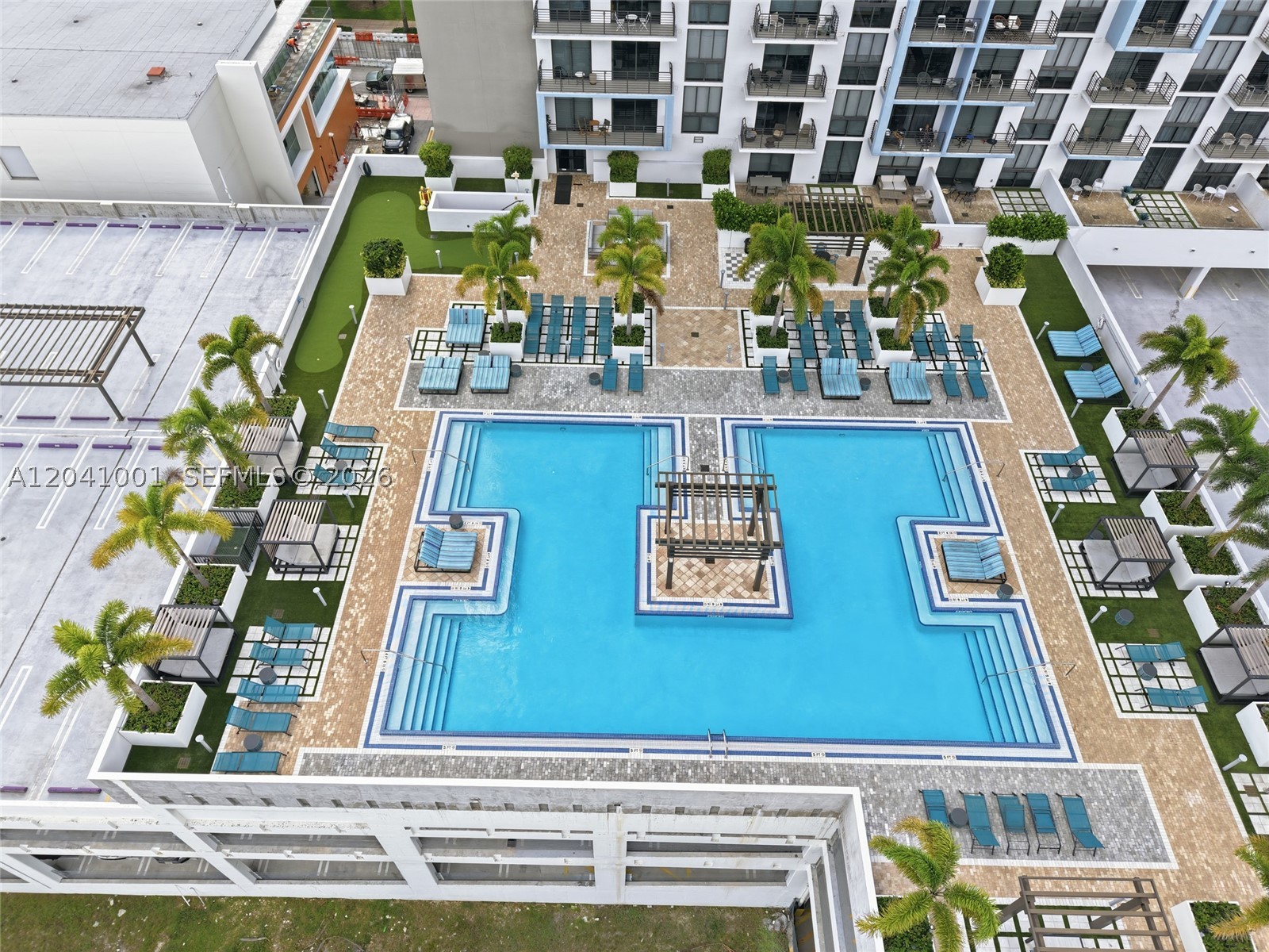 5350 PARK CONDO - Residential