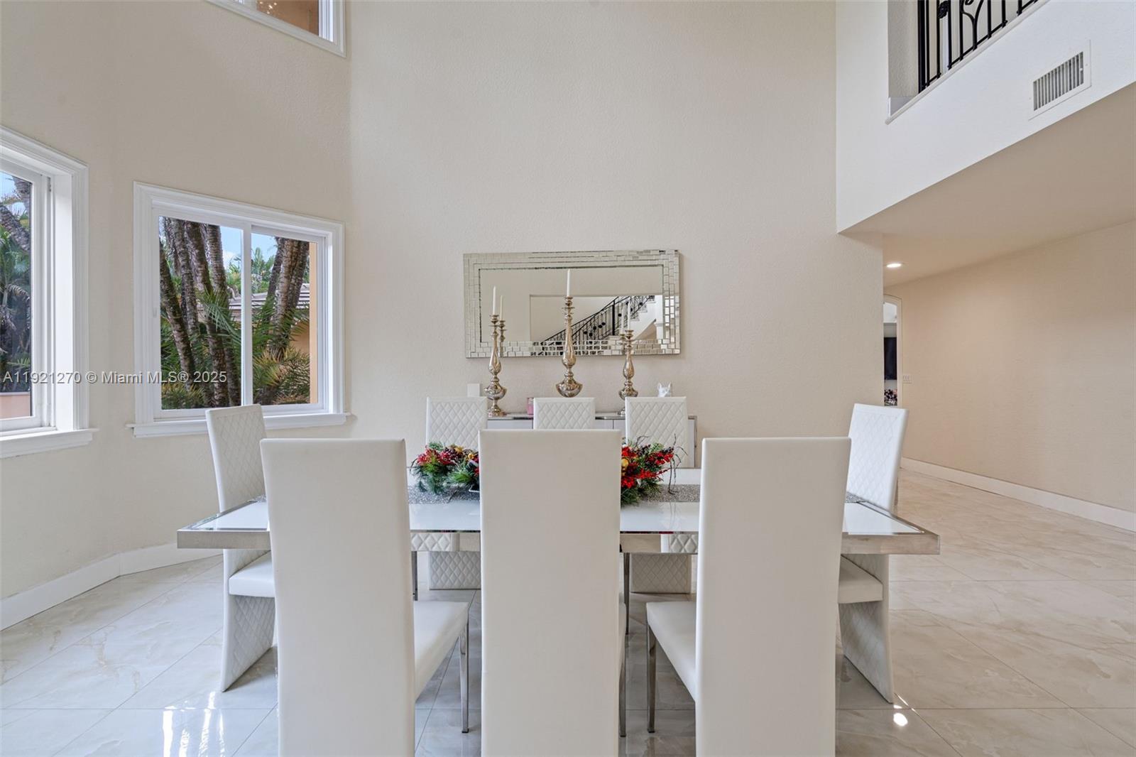 MIAMI LAKES - LOCH LOMOND - Residential