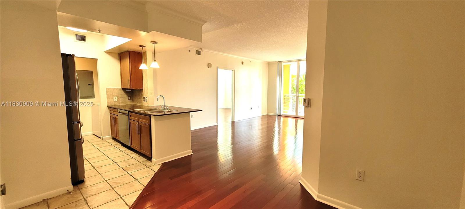 CITE CONDO - Residential