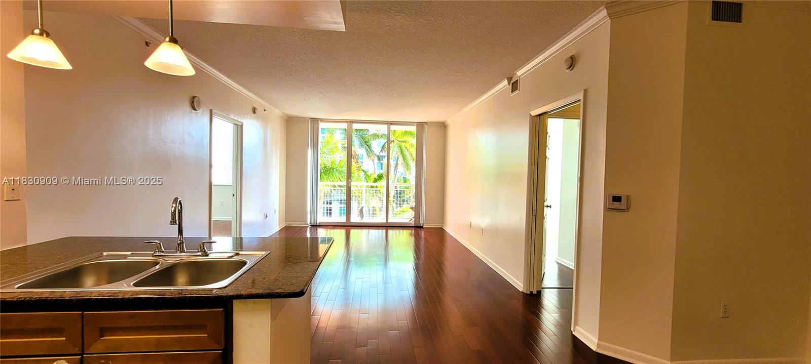 Income producing 2/2 located in Miami's hottest location: East Edgewater - surrounded by new multi-million-dollar high-end Preconstruction condos! Ideally located on the bay and beloved Margret Pace waterfront park**Investor friendly unit rented until 02/28/2027**Split floorplan 2/2 with SE- location. CITE is a full-service condo offering 24/7 front desk, valet, security. Resort-style amenities include large Technogym open daily 6am-10pm, beach-style pool, Jacuzzi, Club room w/pool table, business lounge w/free internet. Walk to shopping and dining, such as trendy KLAW rooftop restaurants. In close proximity to Brickell, Downtown, artsy Wynwood, trendy Design District, hospitals, airport, beaches and all major highways. CITE offers e-car charging stations to its residents.