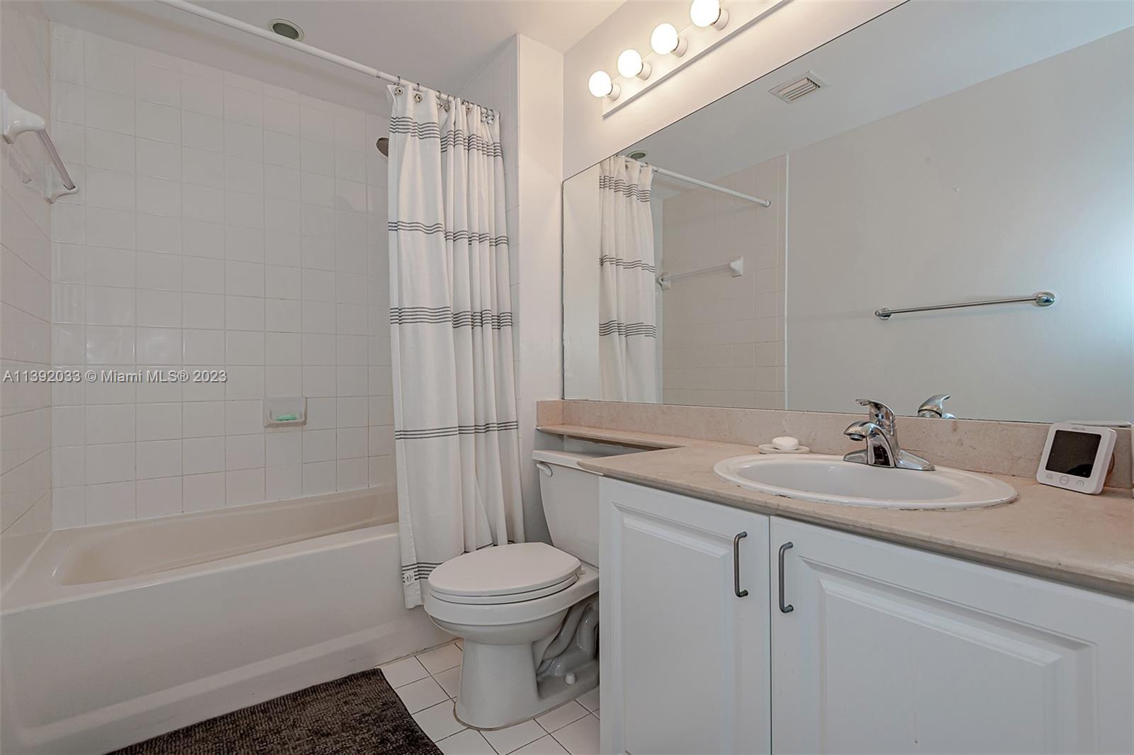YACHT CLUB AT PORTOFINO C - Residential Lease