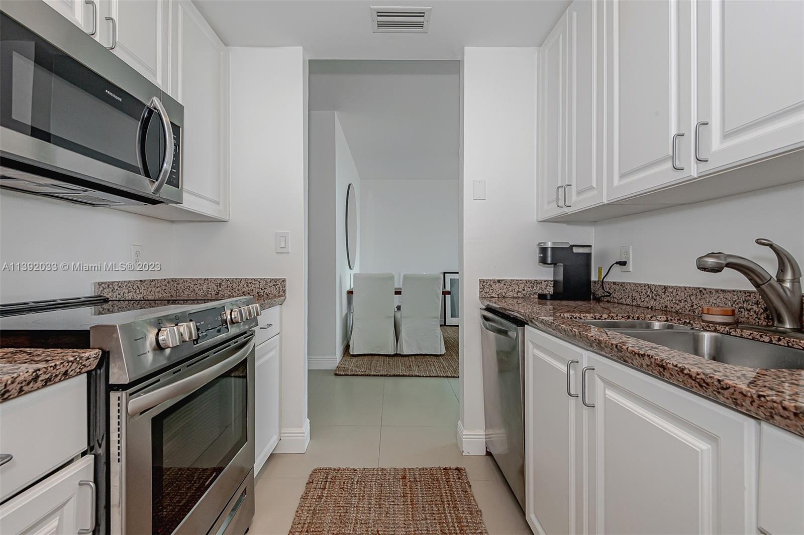 YACHT CLUB AT PORTOFINO C - Residential Lease