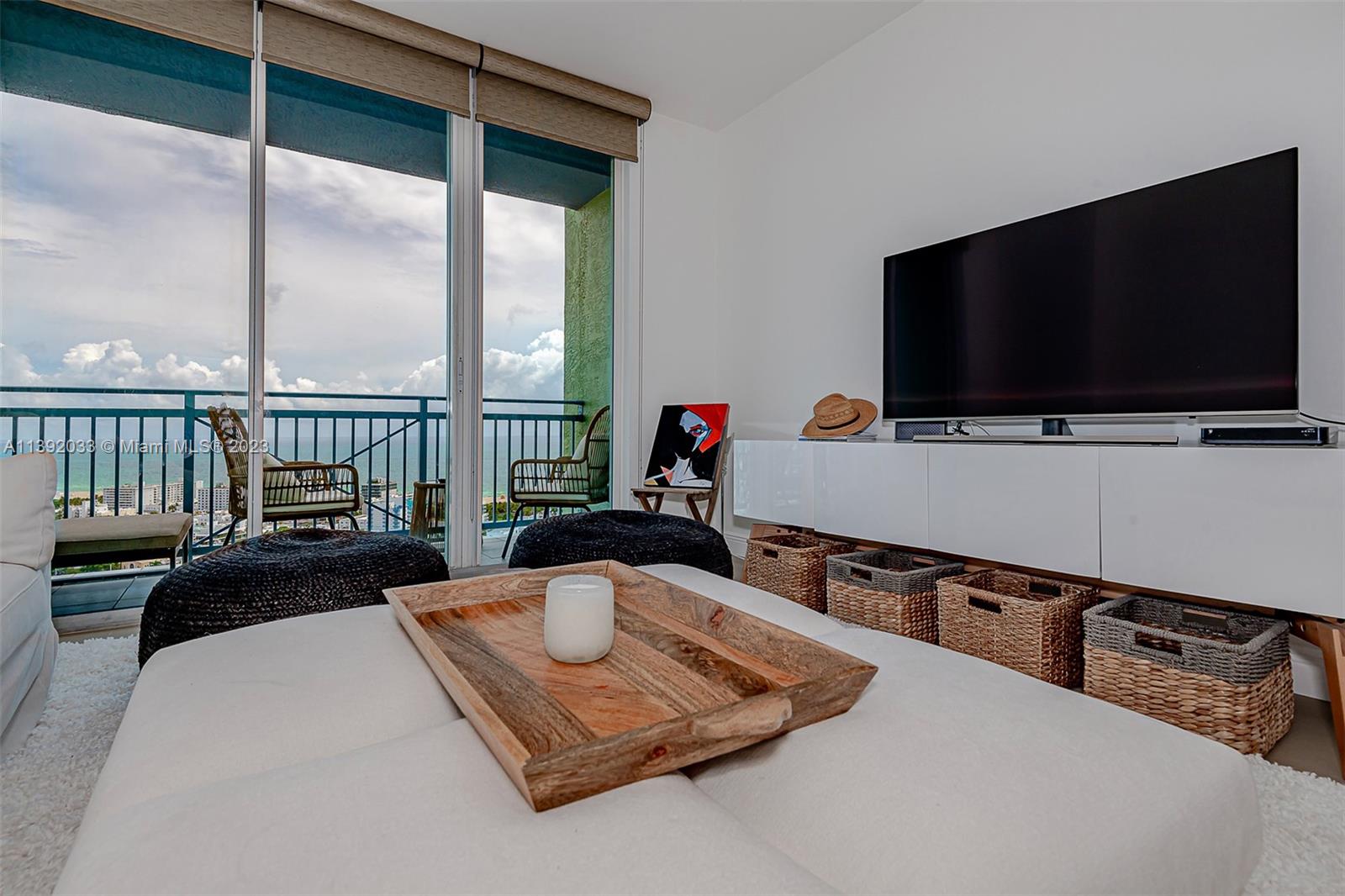 YACHT CLUB AT PORTOFINO C - Residential Lease