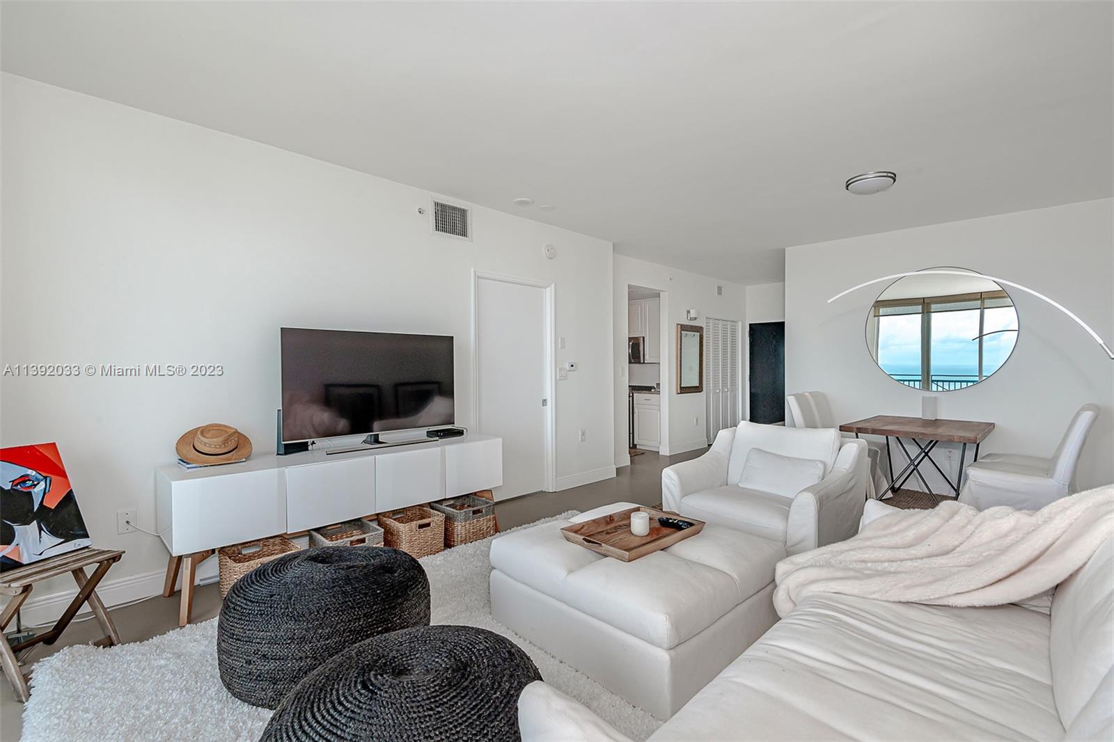 YACHT CLUB AT PORTOFINO C - Residential Lease