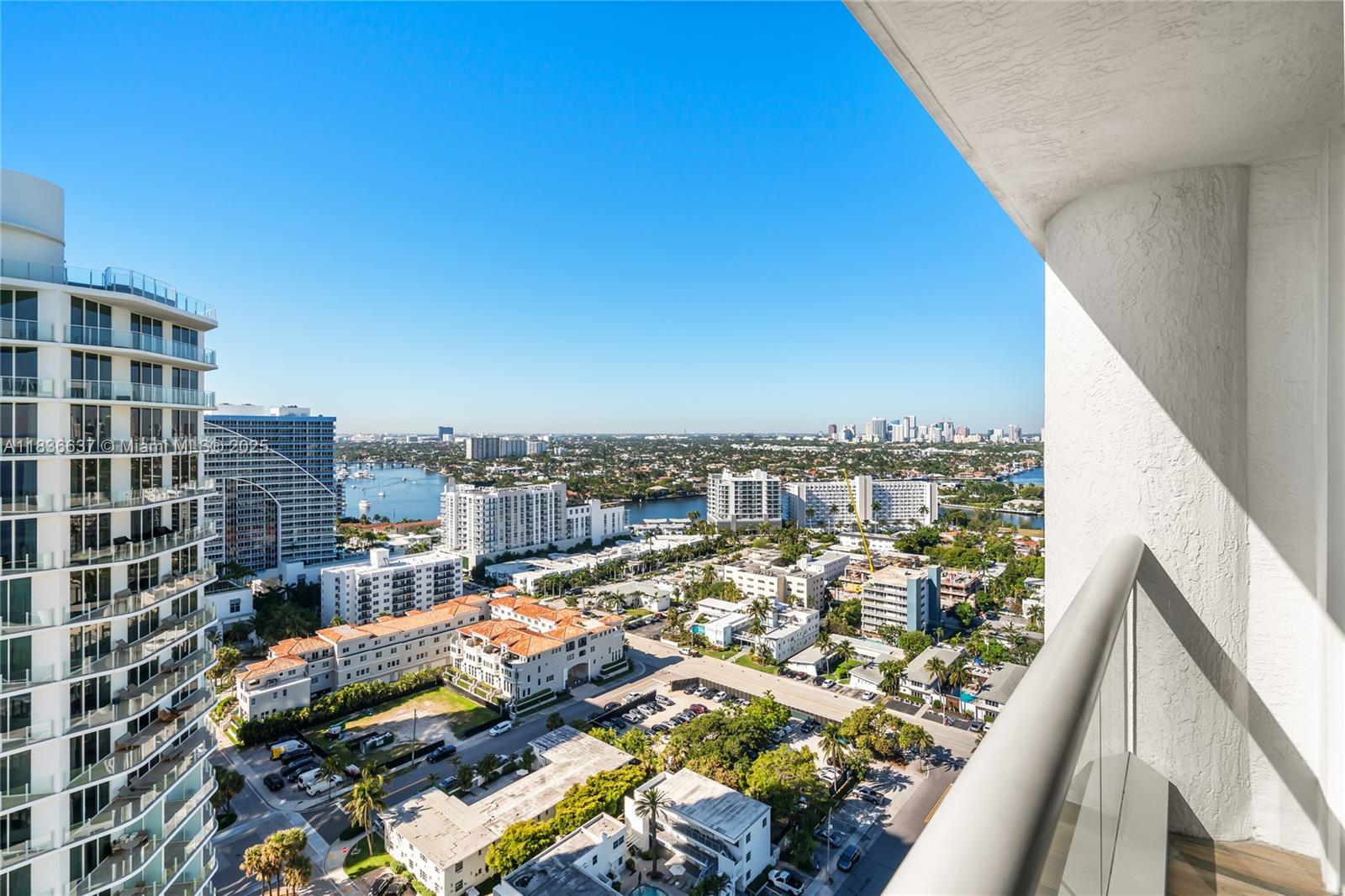 551 FLB CONDOMINIUM RESID - Residential
