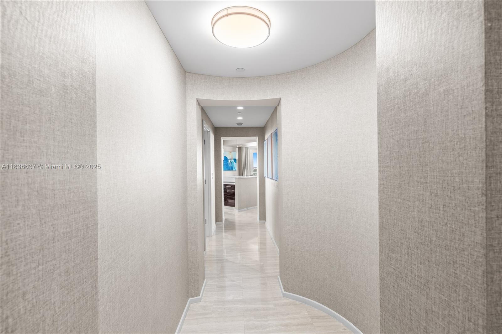 551 FLB CONDOMINIUM RESID - Residential