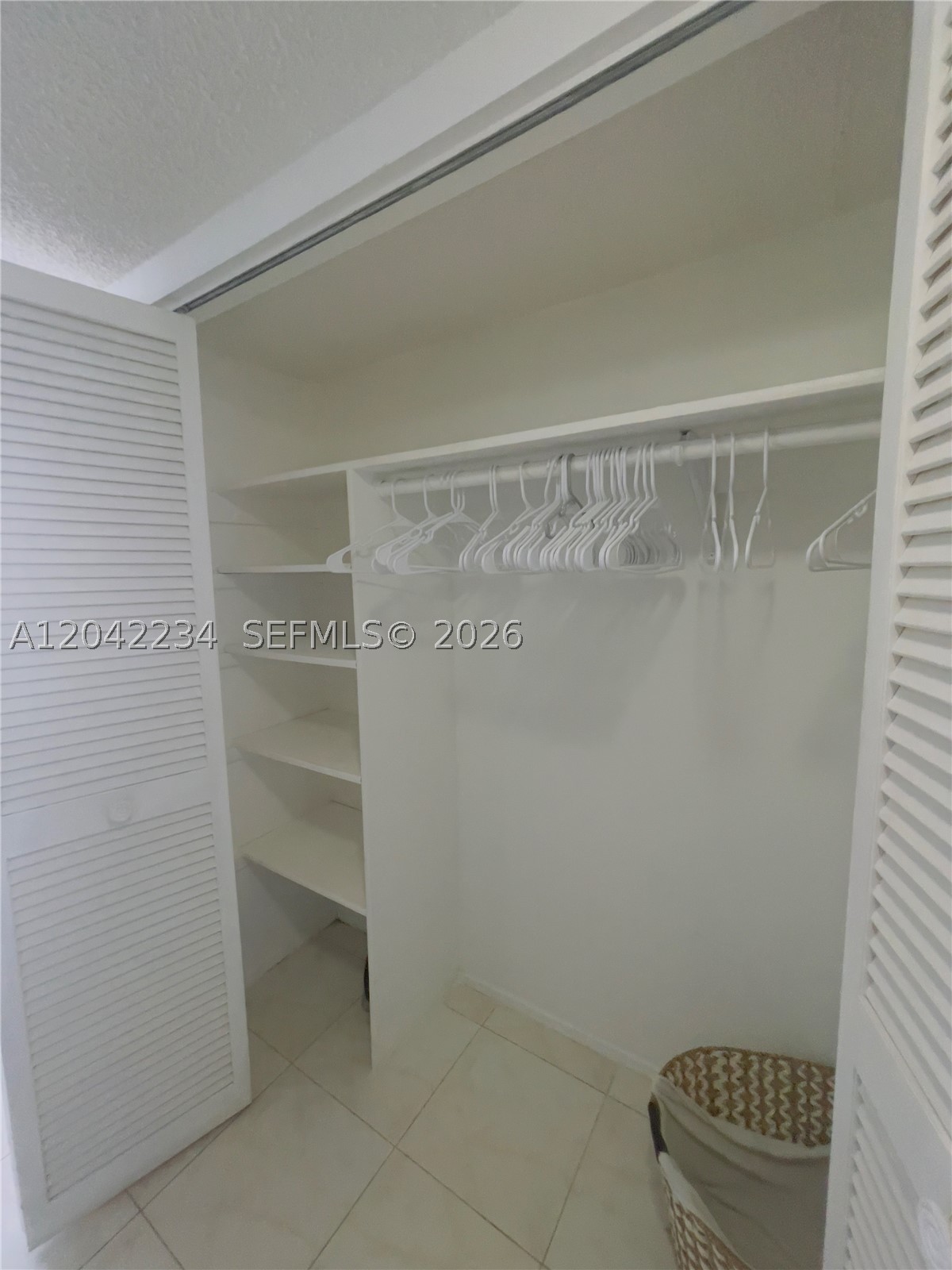 JOCKEY CLUB CONDO UNIT II - Residential Lease