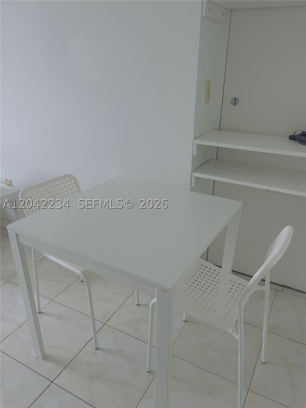 JOCKEY CLUB CONDO UNIT II - Residential Lease