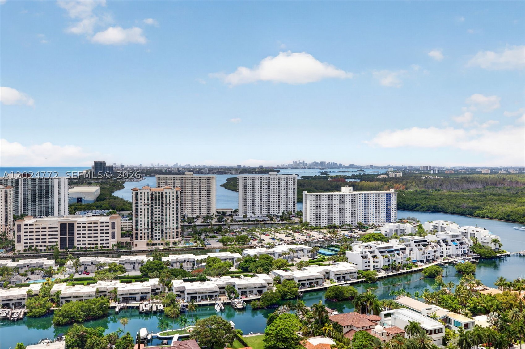OCEANIA V CONDO - Residential
