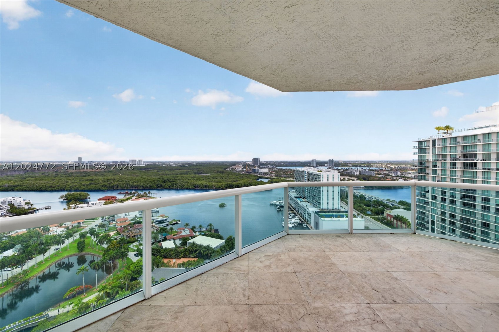 OCEANIA V CONDO - Residential