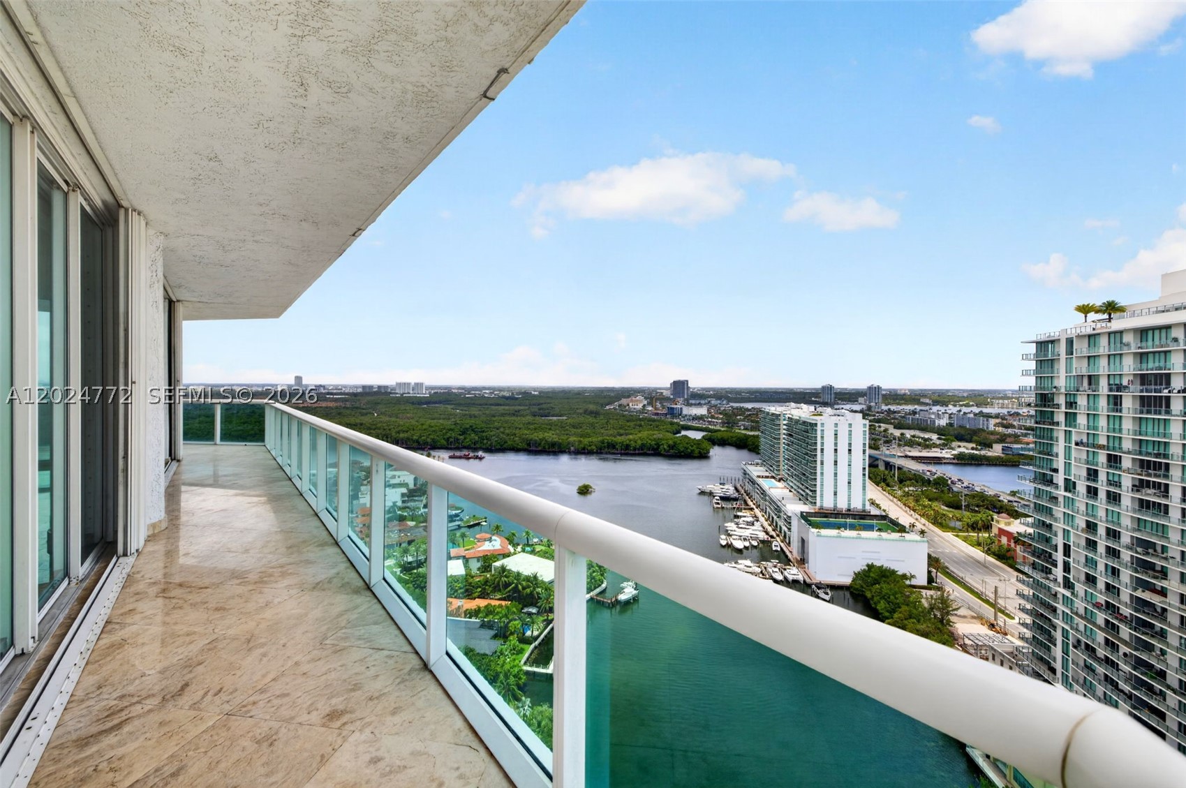 OCEANIA V CONDO - Residential