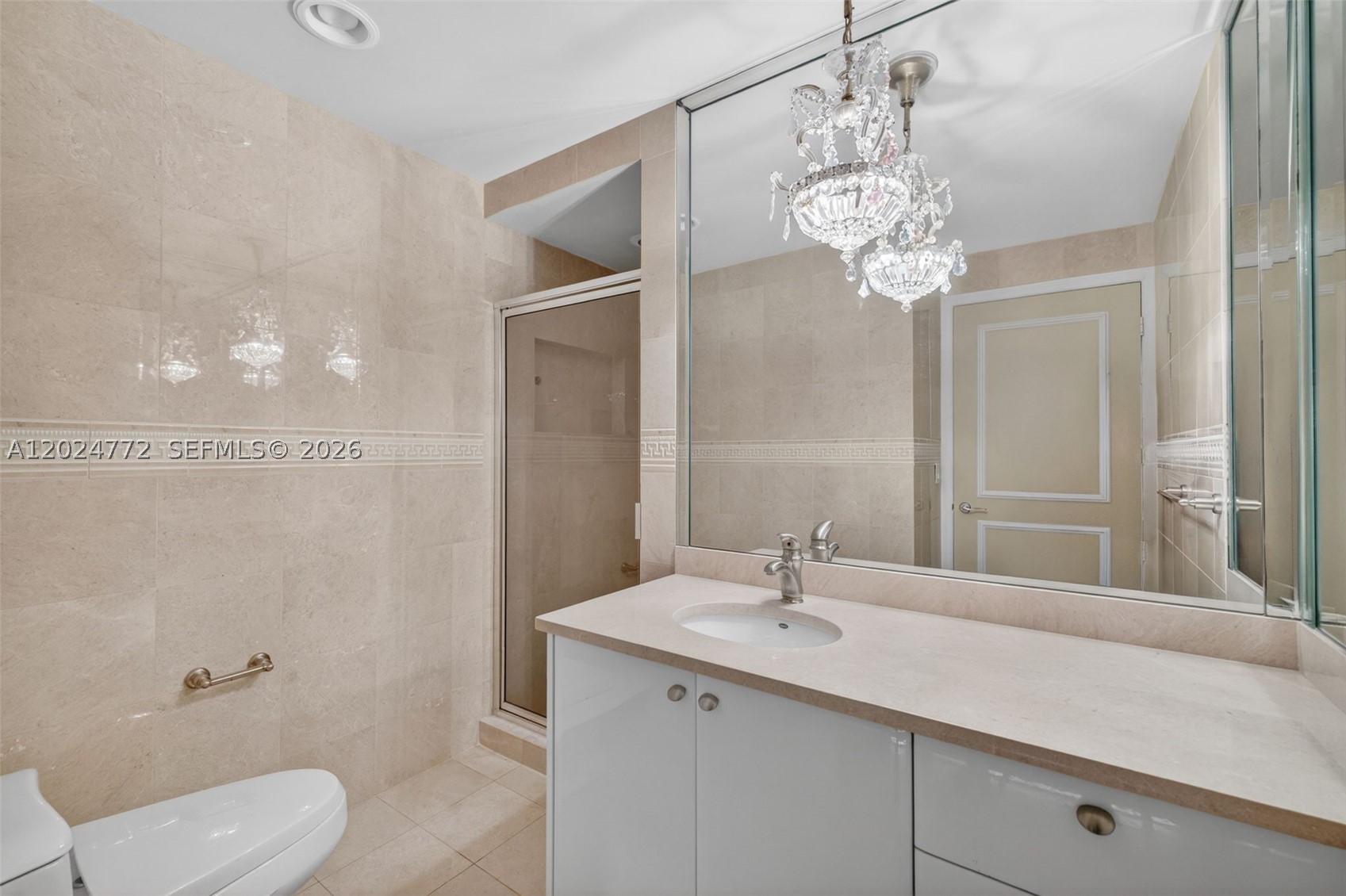 OCEANIA V CONDO - Residential