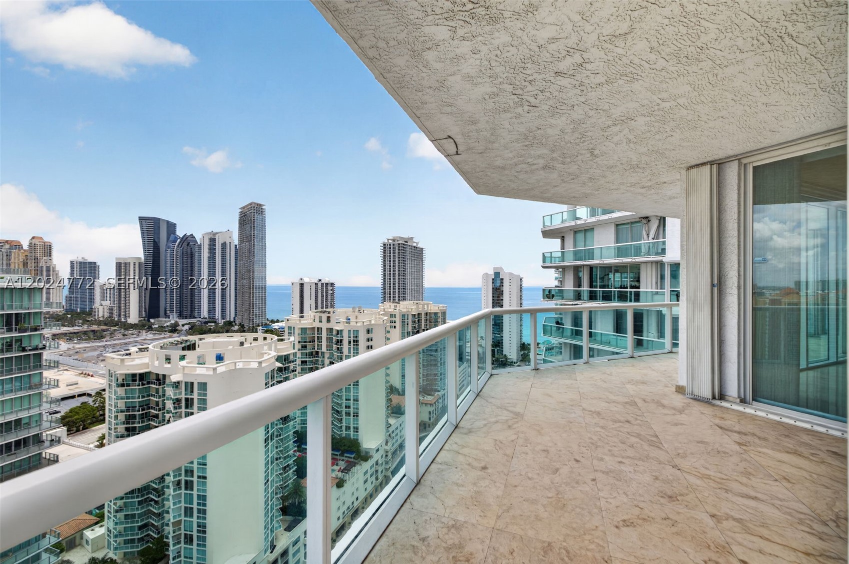 OCEANIA V CONDO - Residential