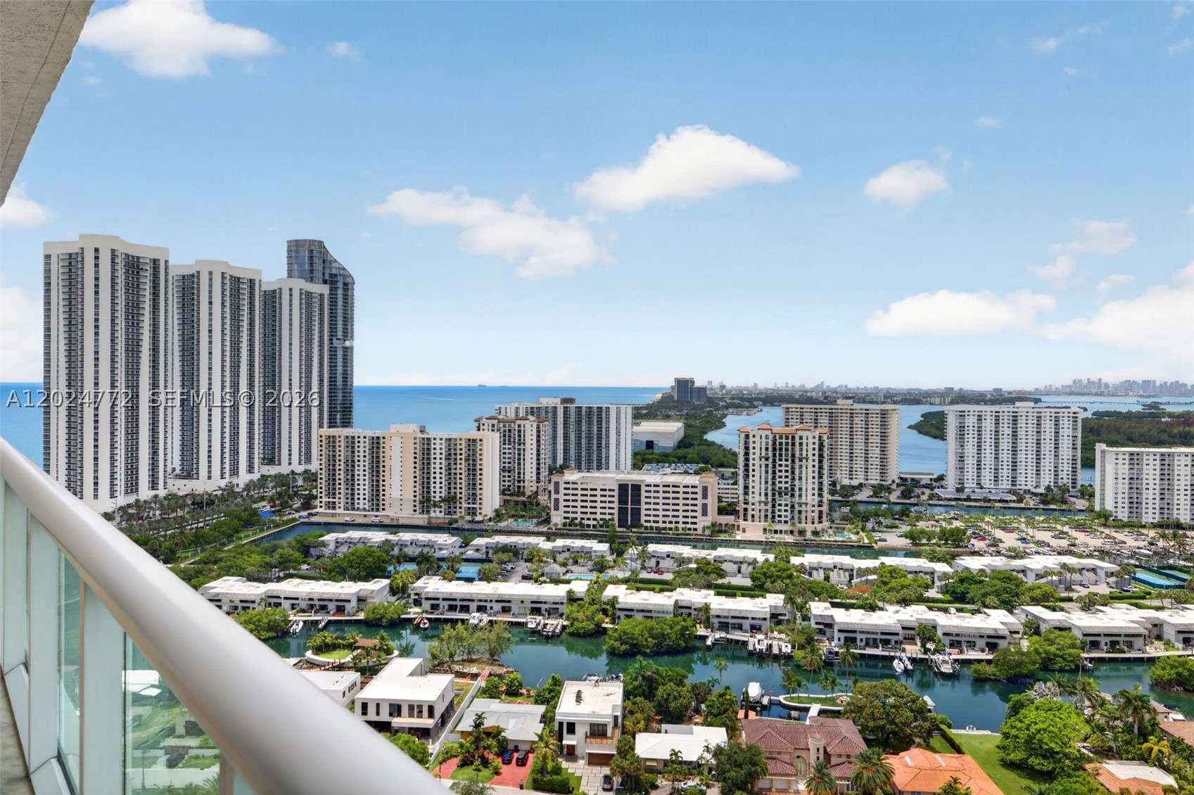 OCEANIA V CONDO - Residential