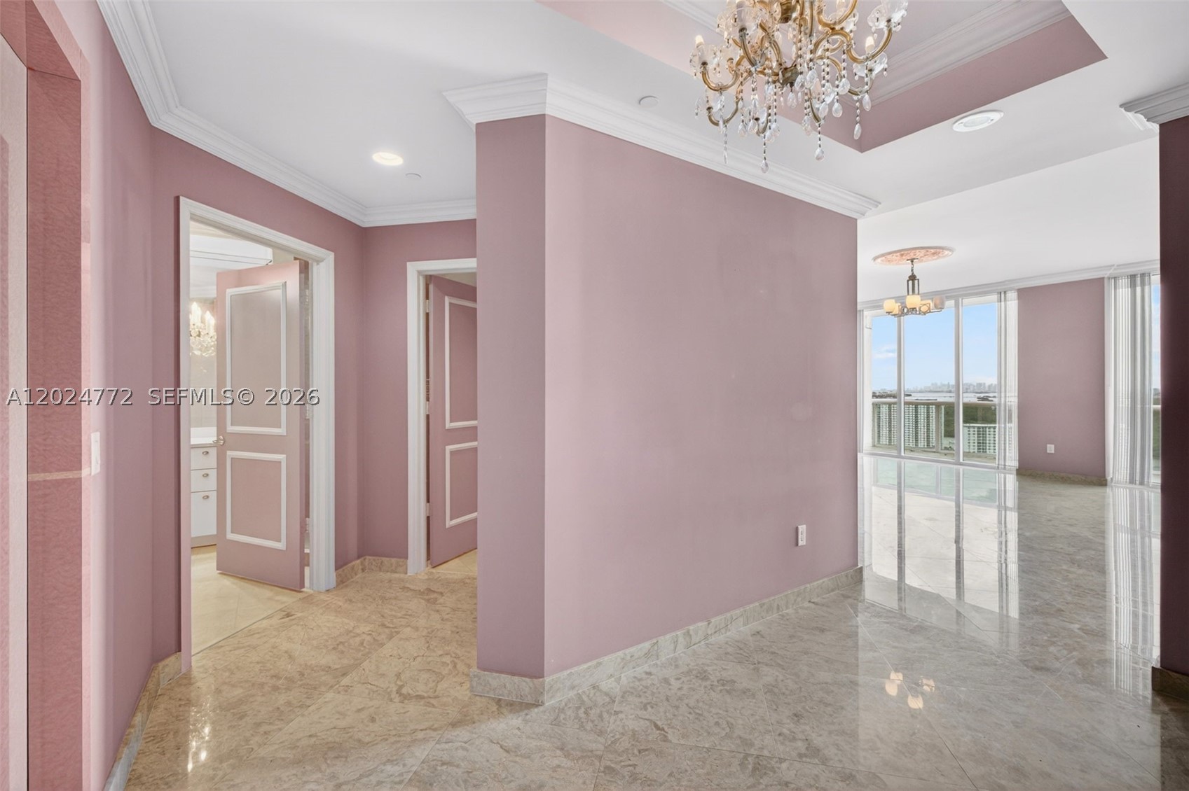 OCEANIA V CONDO - Residential