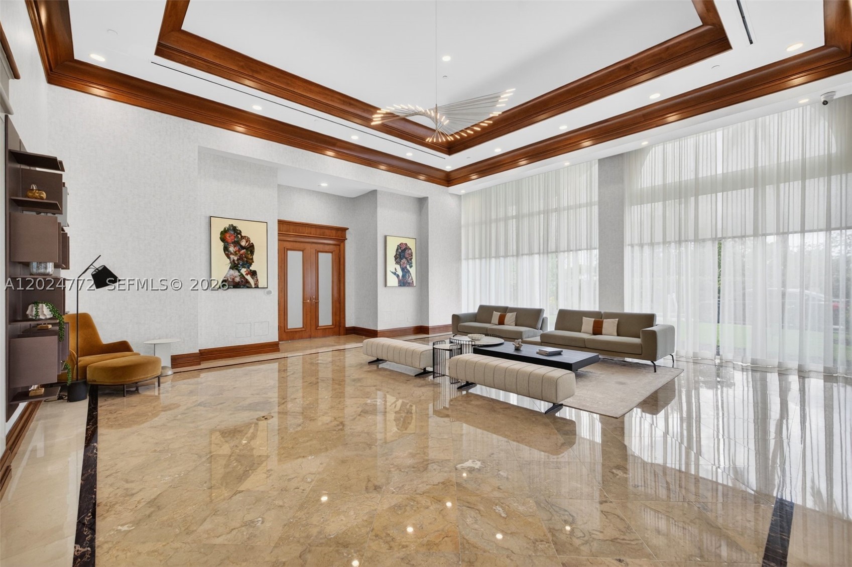 OCEANIA V CONDO - Residential