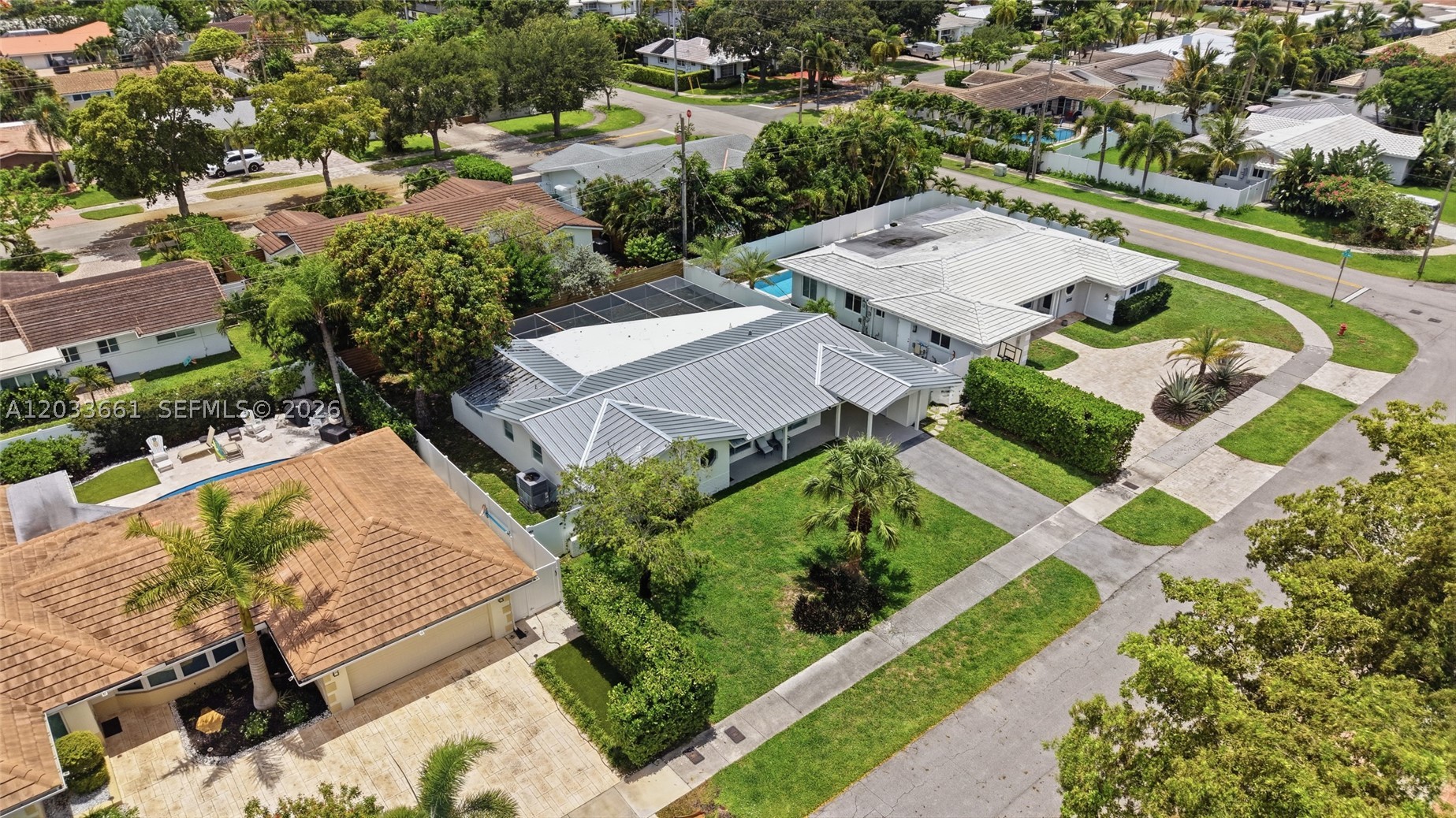 IMPERIAL POINT 2 SEC - Residential