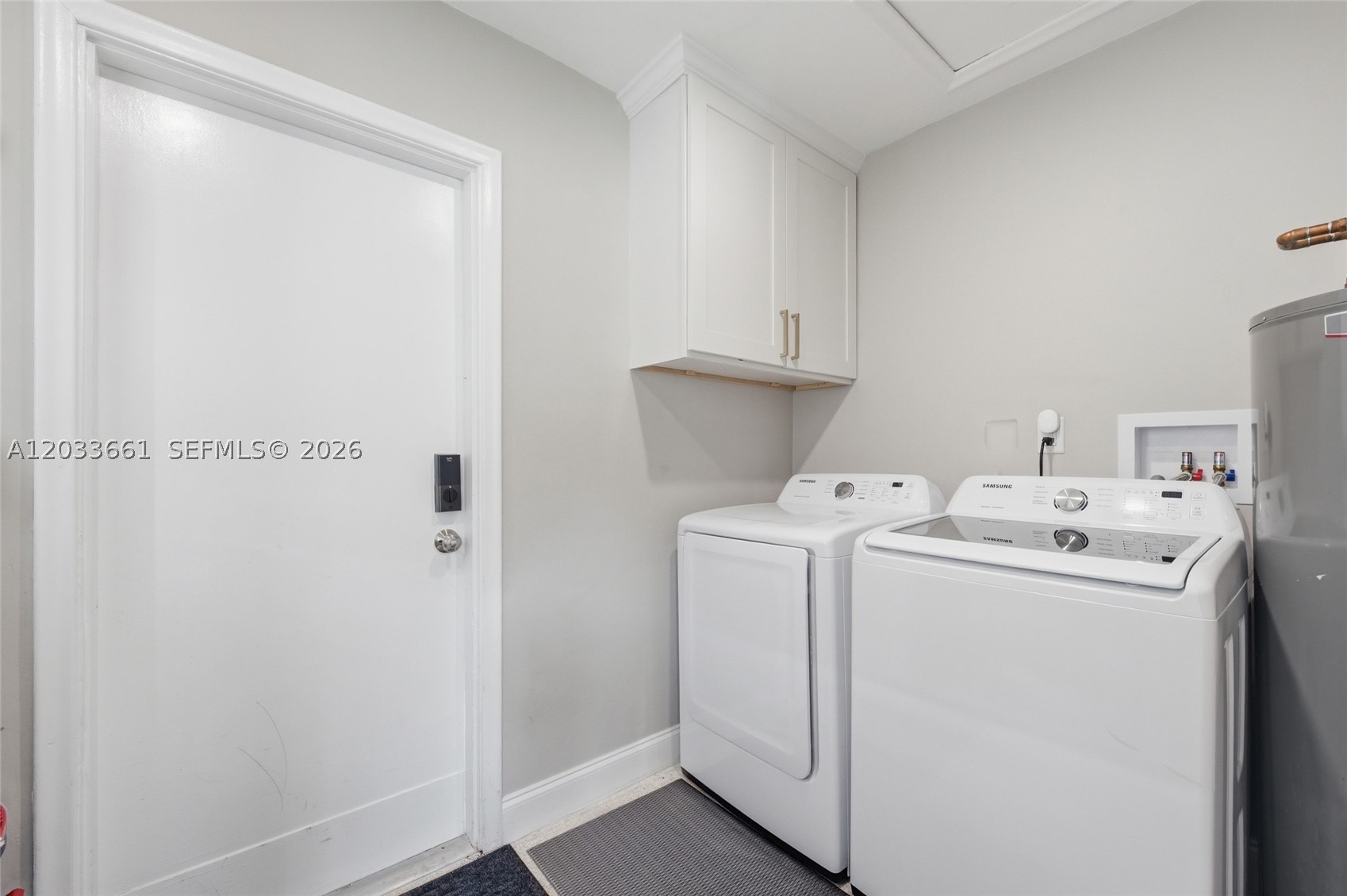 IMPERIAL POINT 2 SEC - Residential