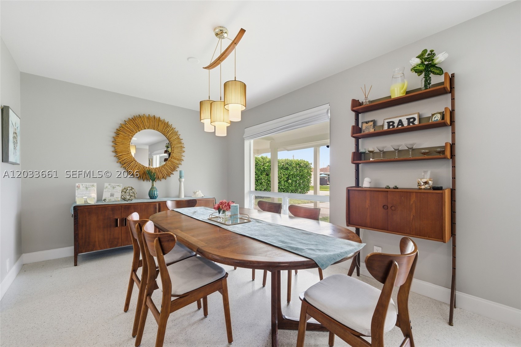 IMPERIAL POINT 2 SEC - Residential