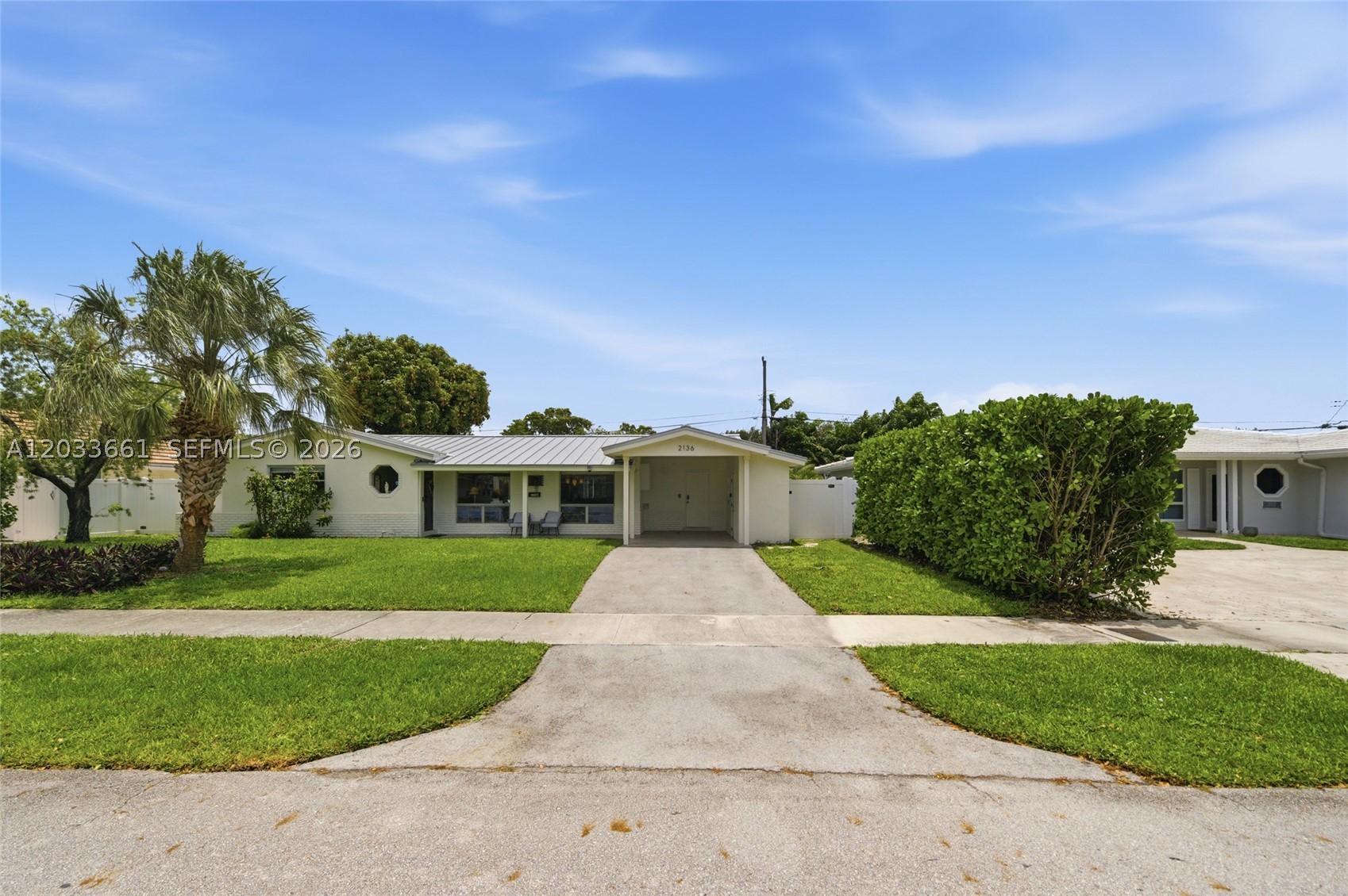 IMPERIAL POINT 2 SEC - Residential
