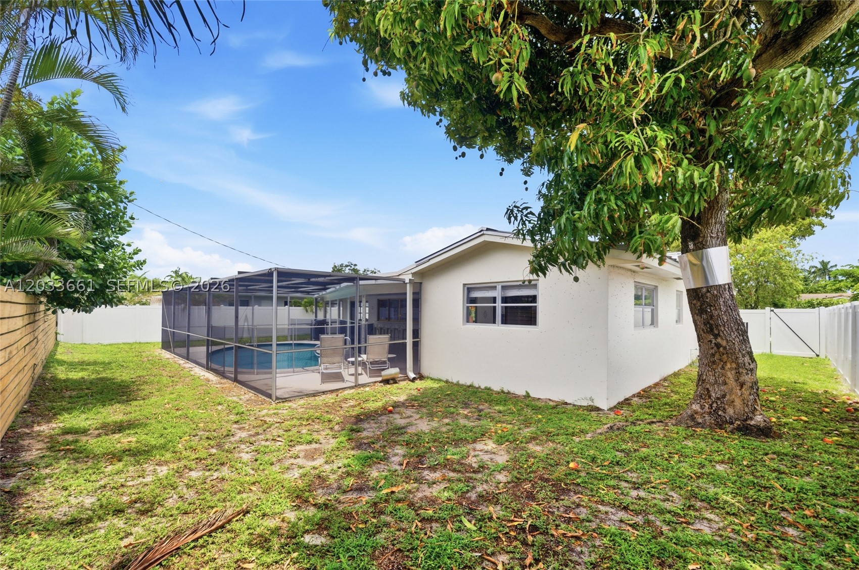 IMPERIAL POINT 2 SEC - Residential
