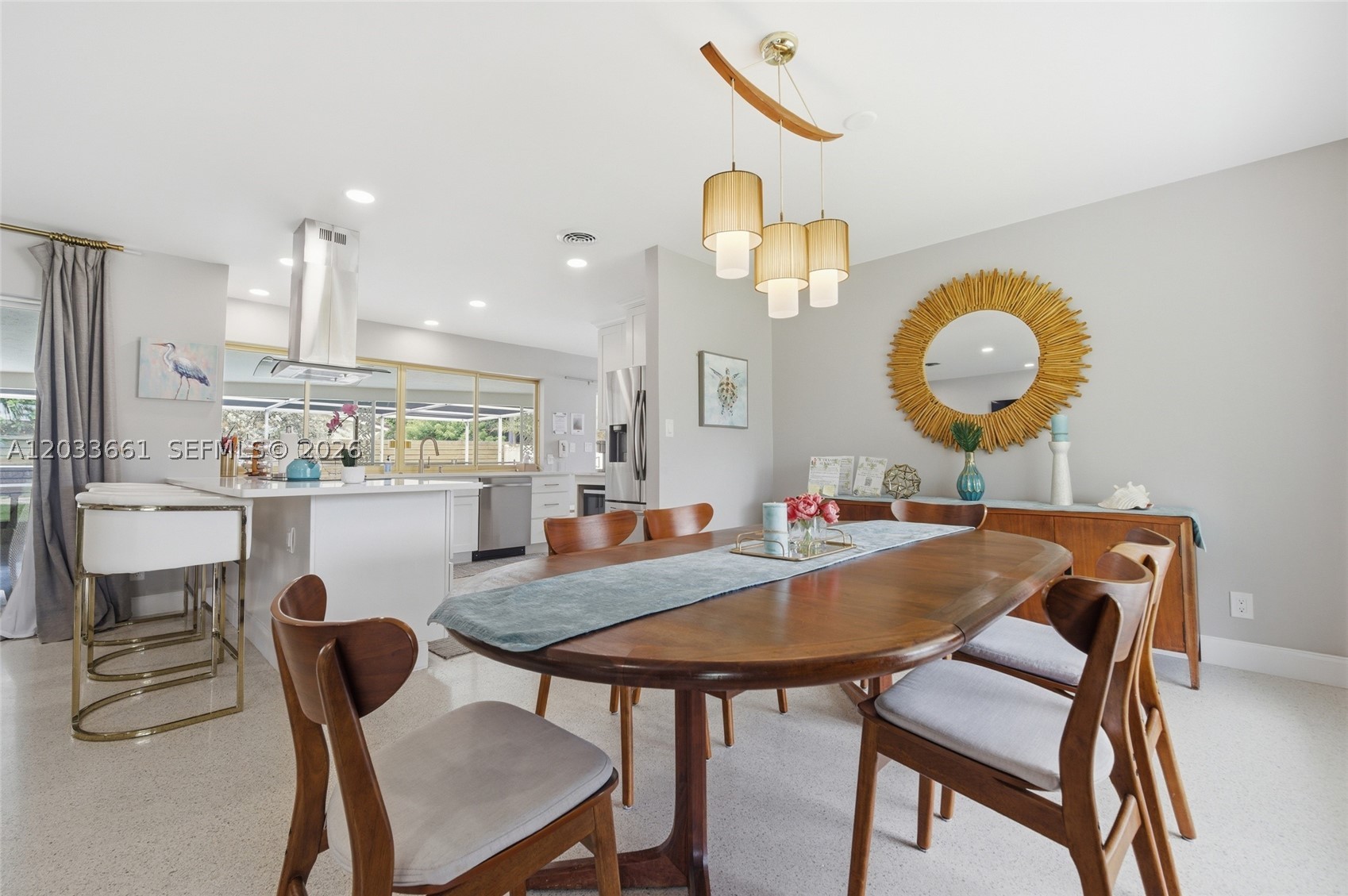 IMPERIAL POINT 2 SEC - Residential