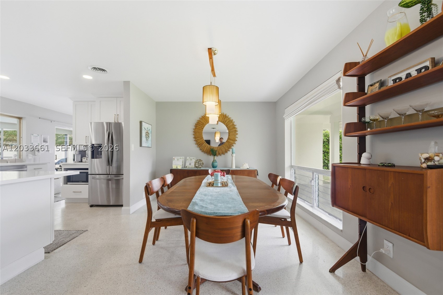 IMPERIAL POINT 2 SEC - Residential