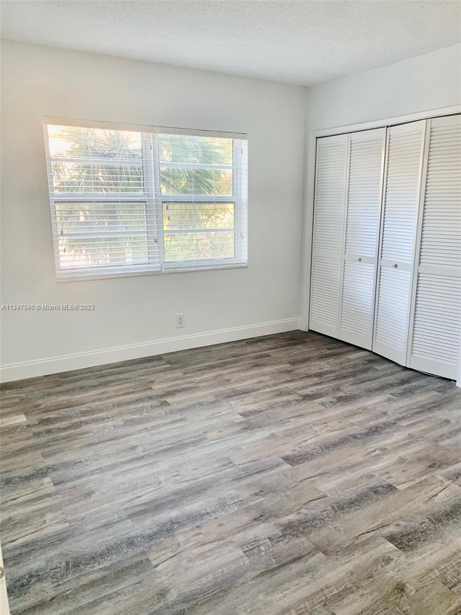 NO 2 PALM-AIRE COUNTRY CL - Residential