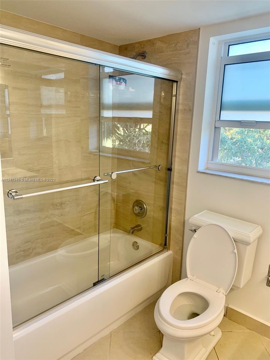 NO 2 PALM-AIRE COUNTRY CL - Residential